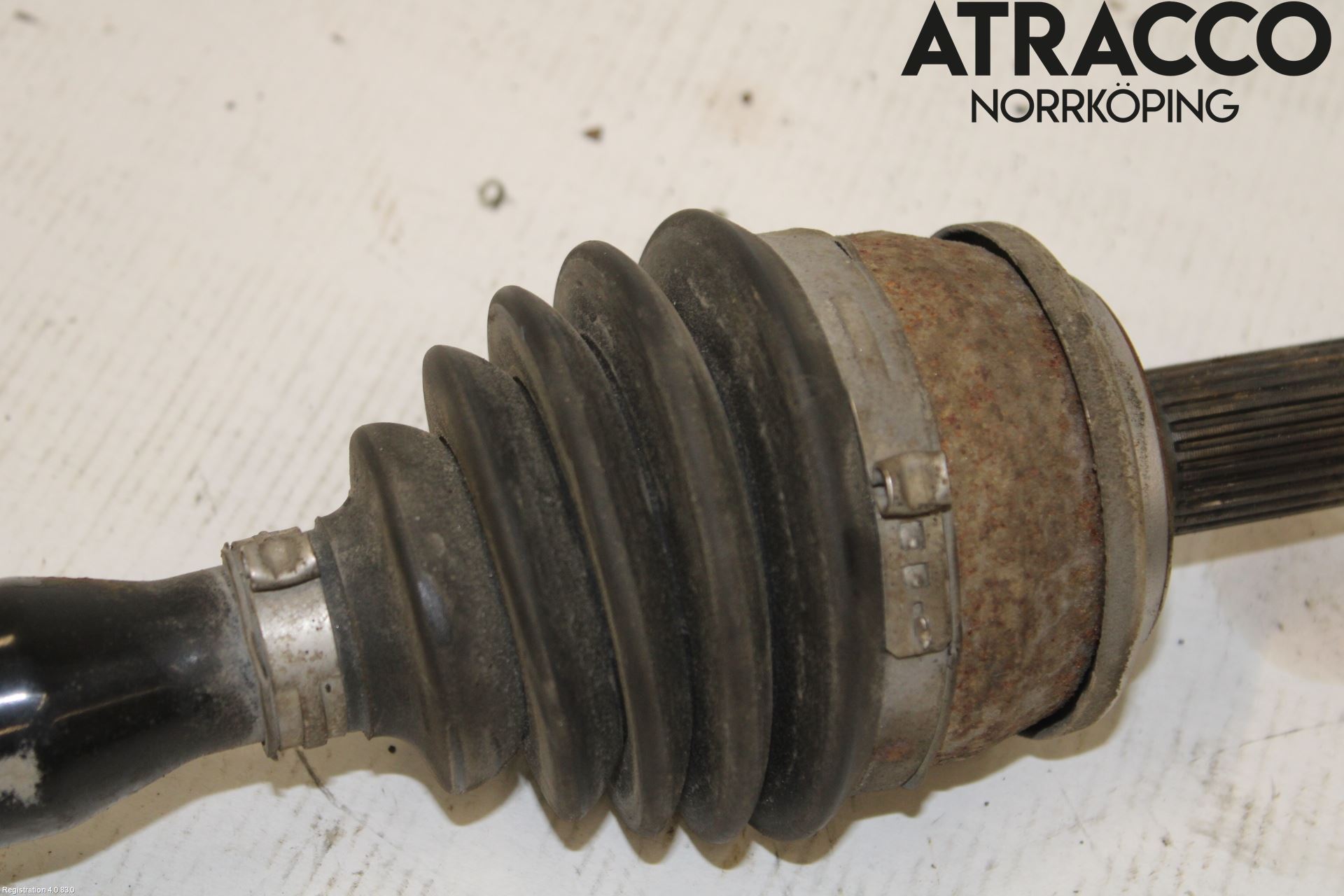 Toyota COROLLA 19- Drivaxel Fram Höger