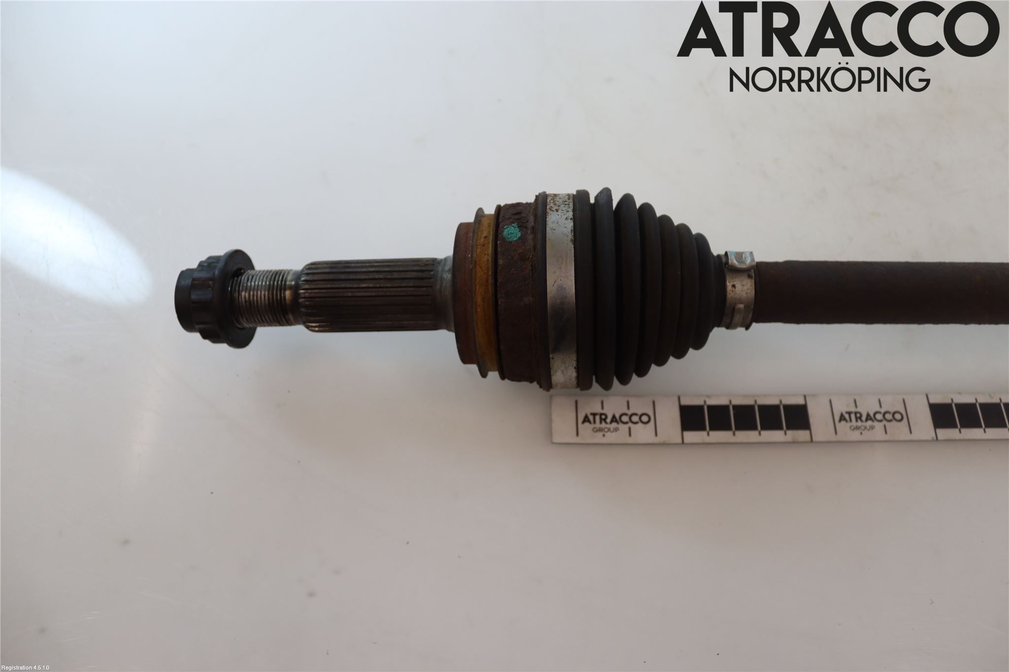 Toyota RAV4 13-18 Drivaxel Bak Vänster