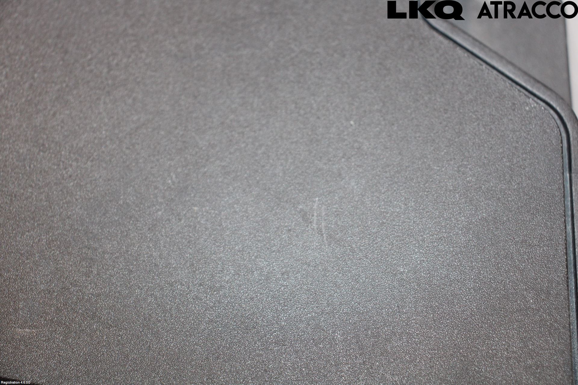 Jaguar F-PACE Torpedplåt-Torpedplast