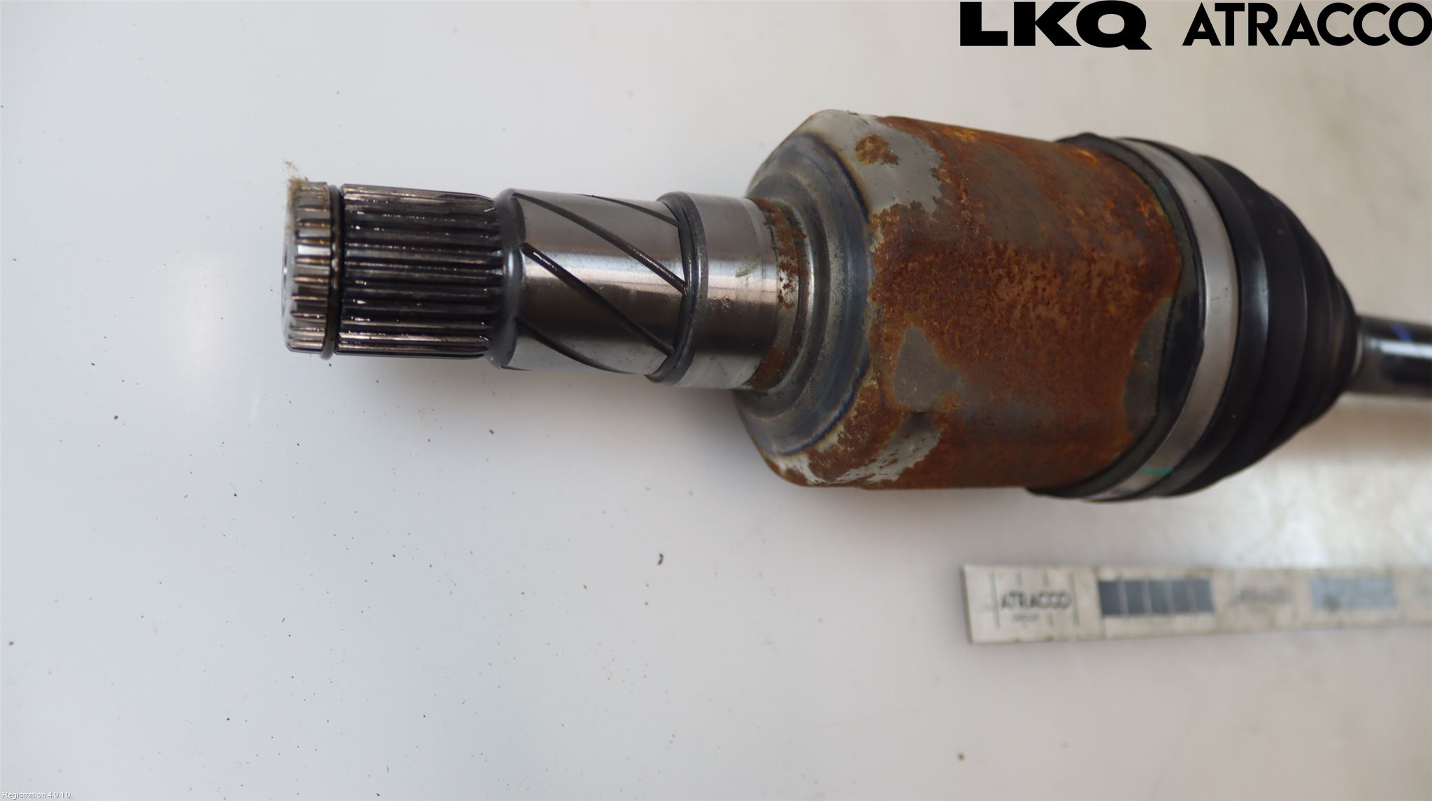 Tesla MODEL 3 17- Drivaxel Fram Vänster