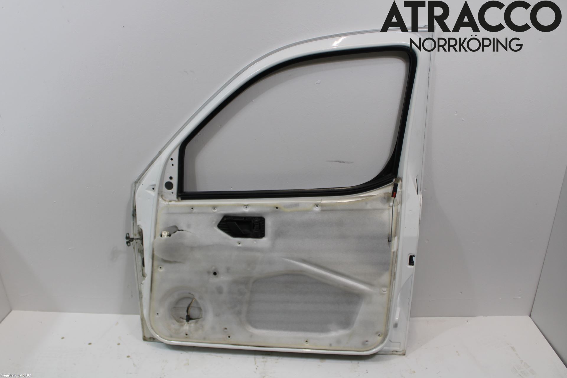 Citroen BERLINGO  03-07 Dörr Fram Höger