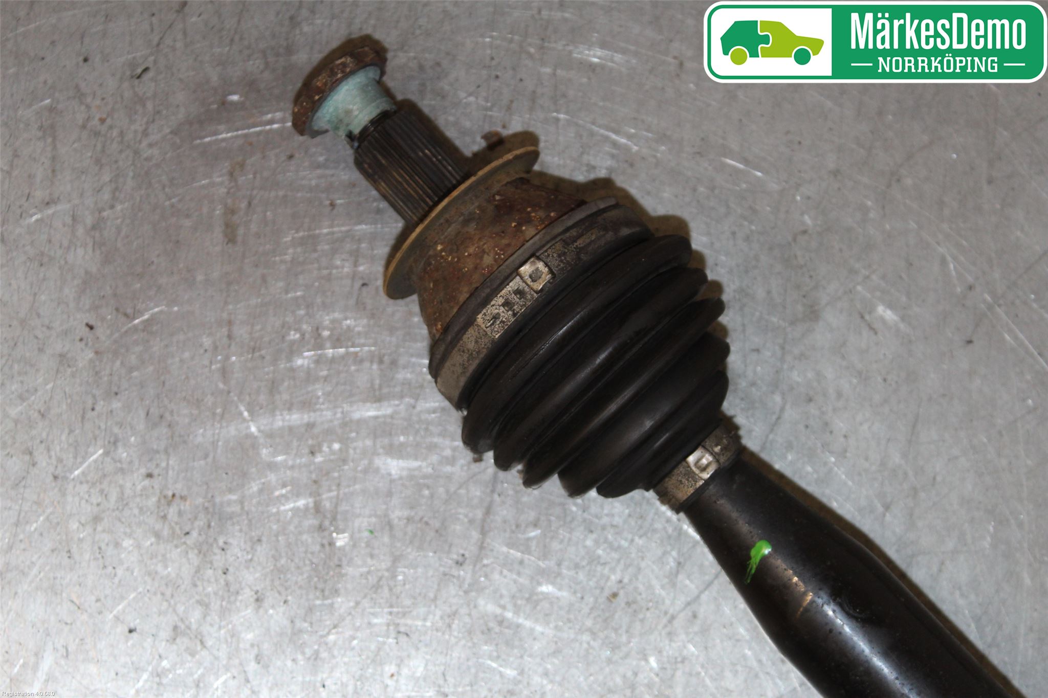 Seat IBIZA IV 08-16 Drivaxel Fram Höger