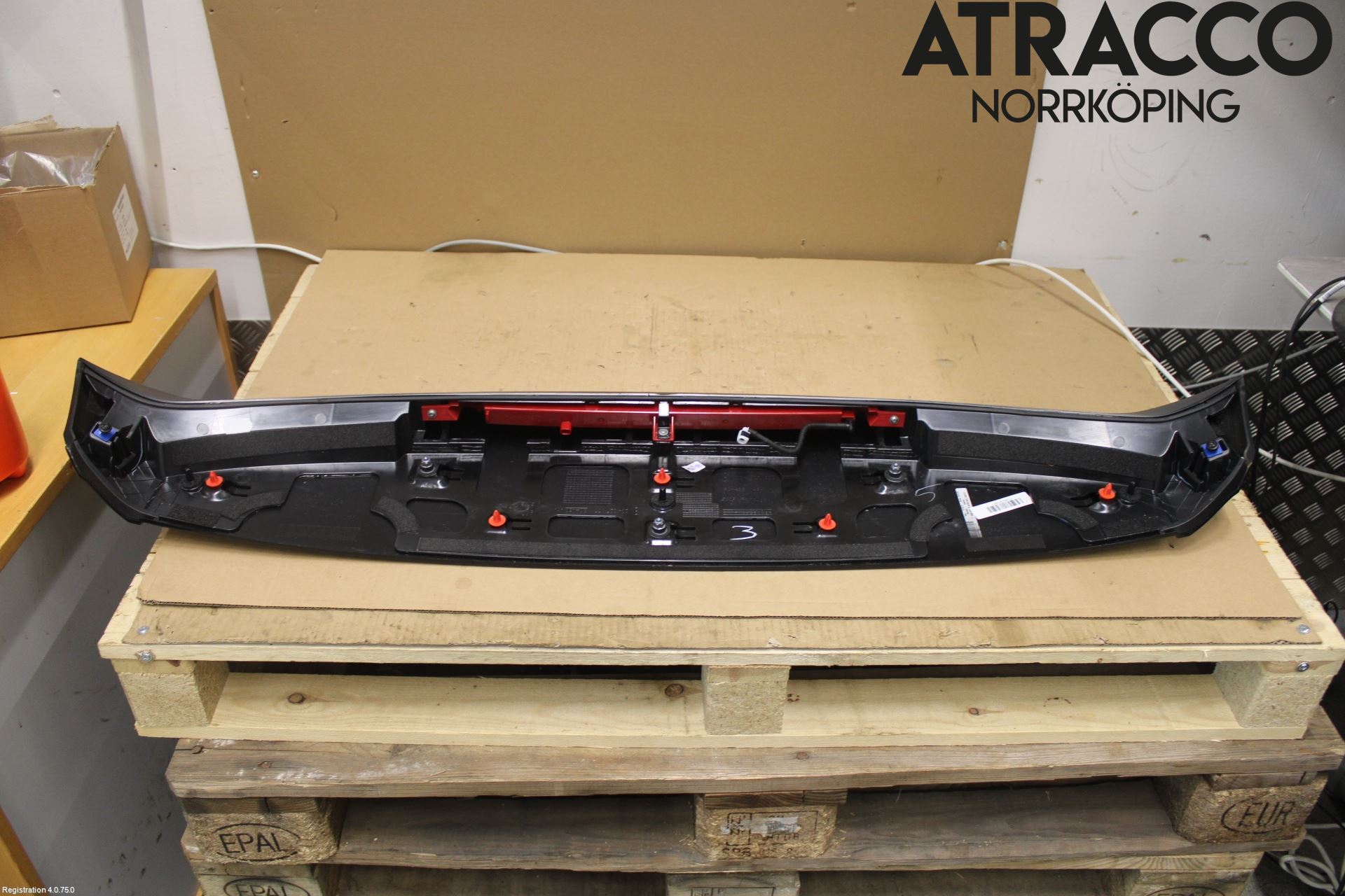 Volkswagen VW T-ROC 18- Spoiler Baklucka