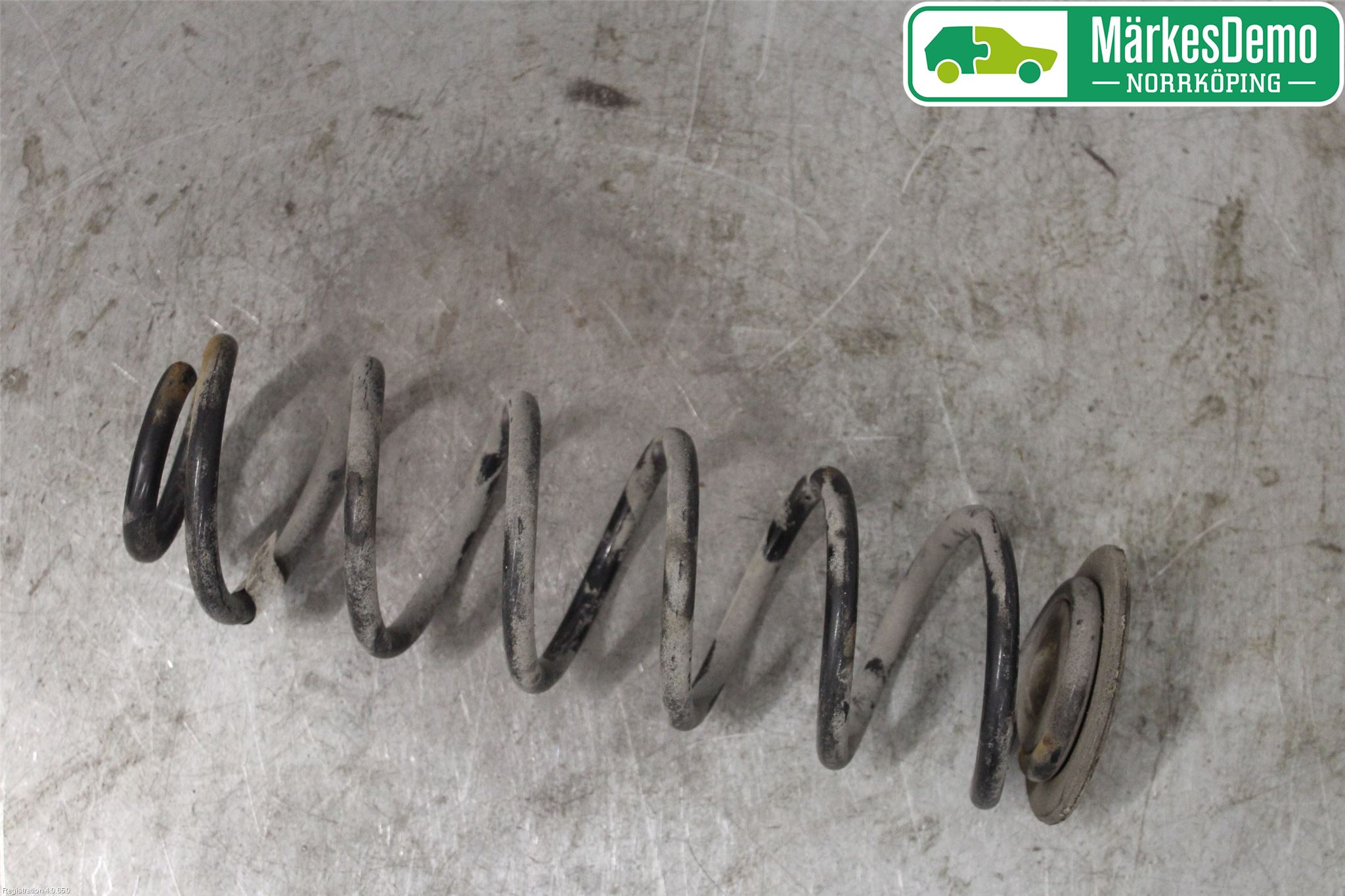 Skoda OCTAVIA (5E) 13-20 Fjäder Bak