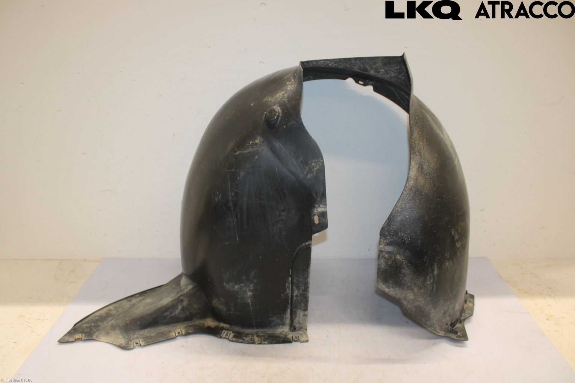 Volkswagen VW CADDY      04-10 Skärm Inner