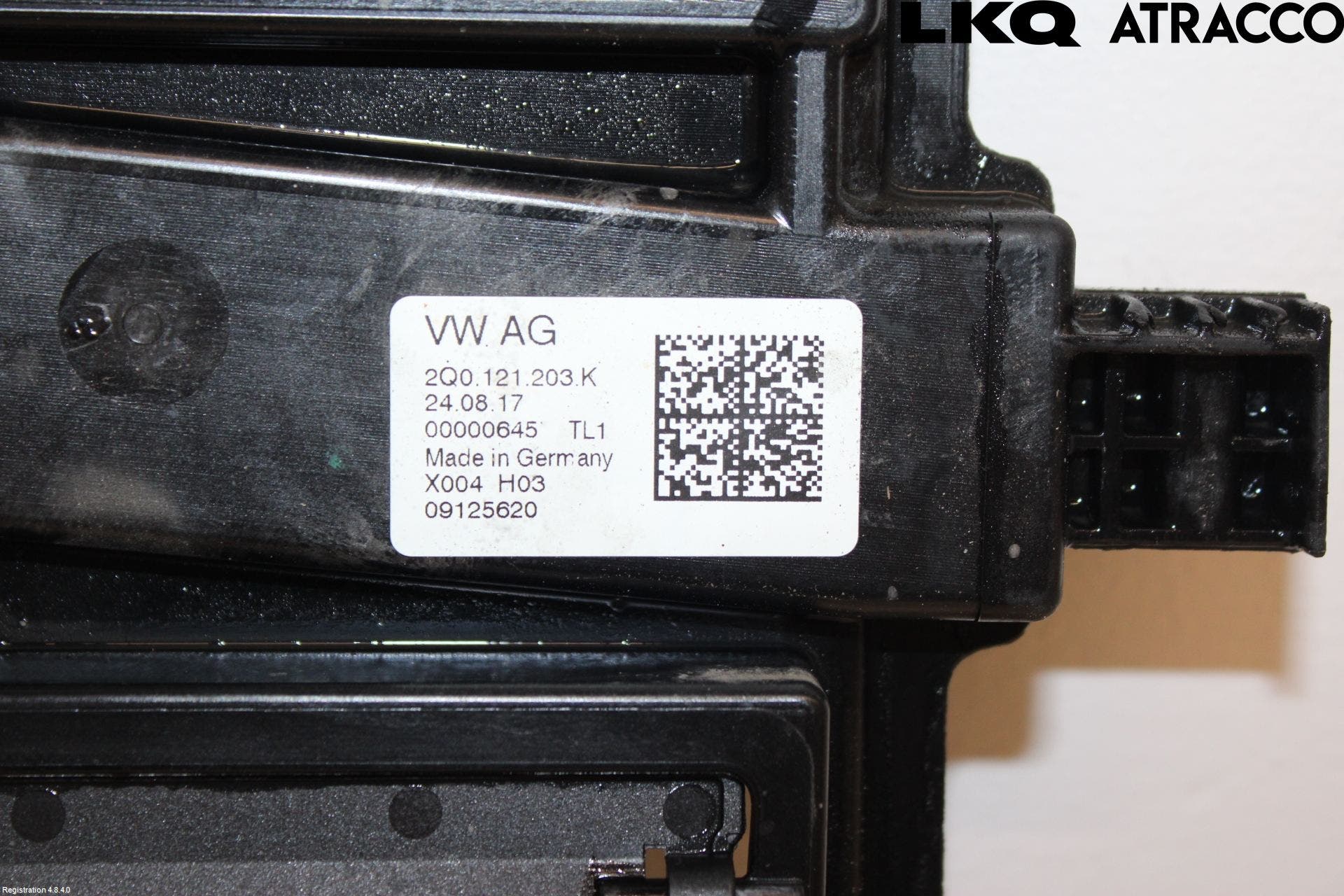 Volkswagen VW POLO VI 18->> Kylfläkt El