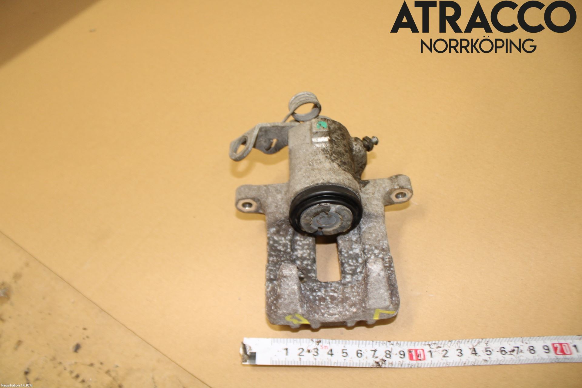 Audi A1/S1 11-18 Bromsok Bak Vänster