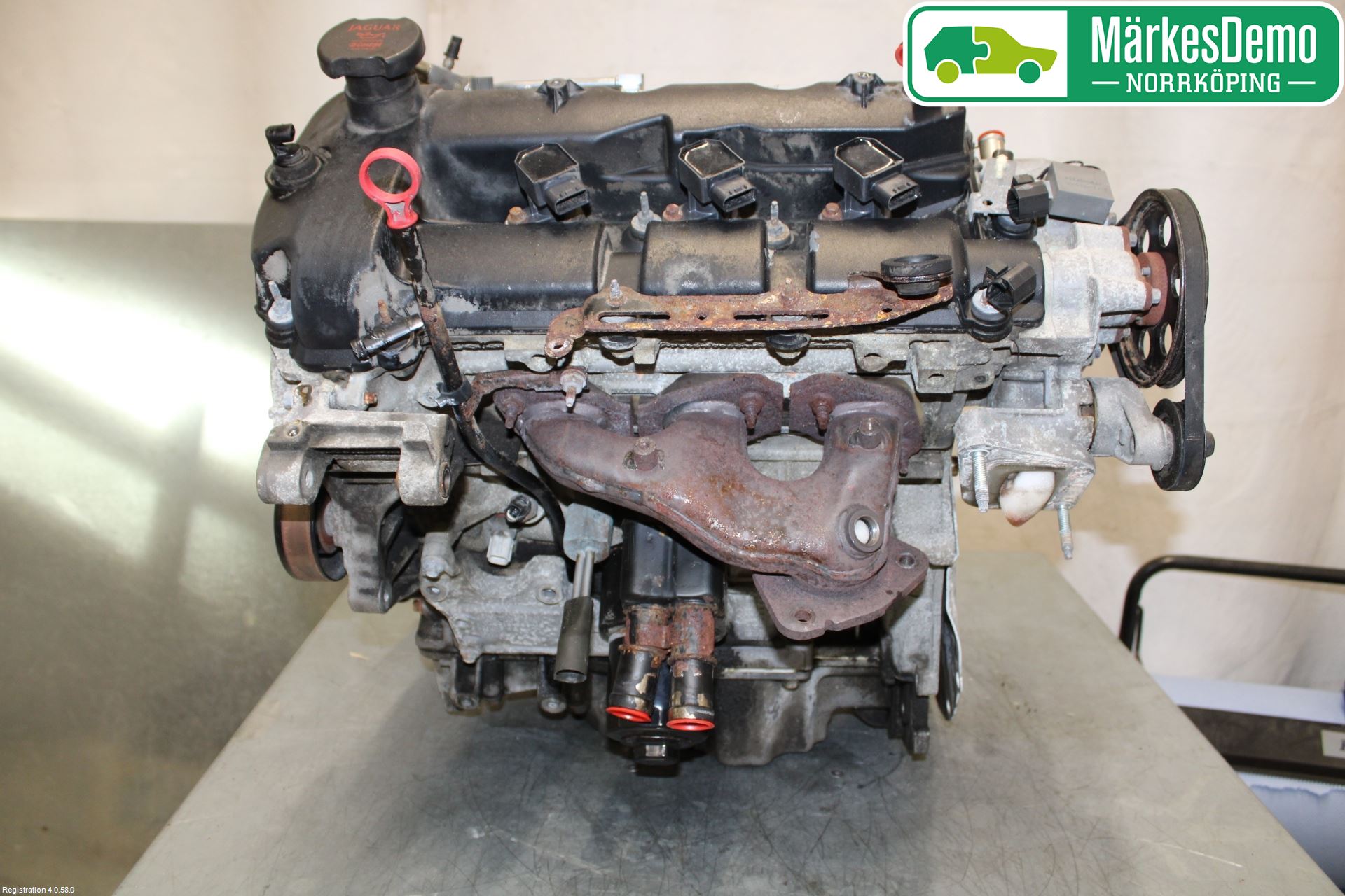 Jaguar X-TYPE Motor Bensin