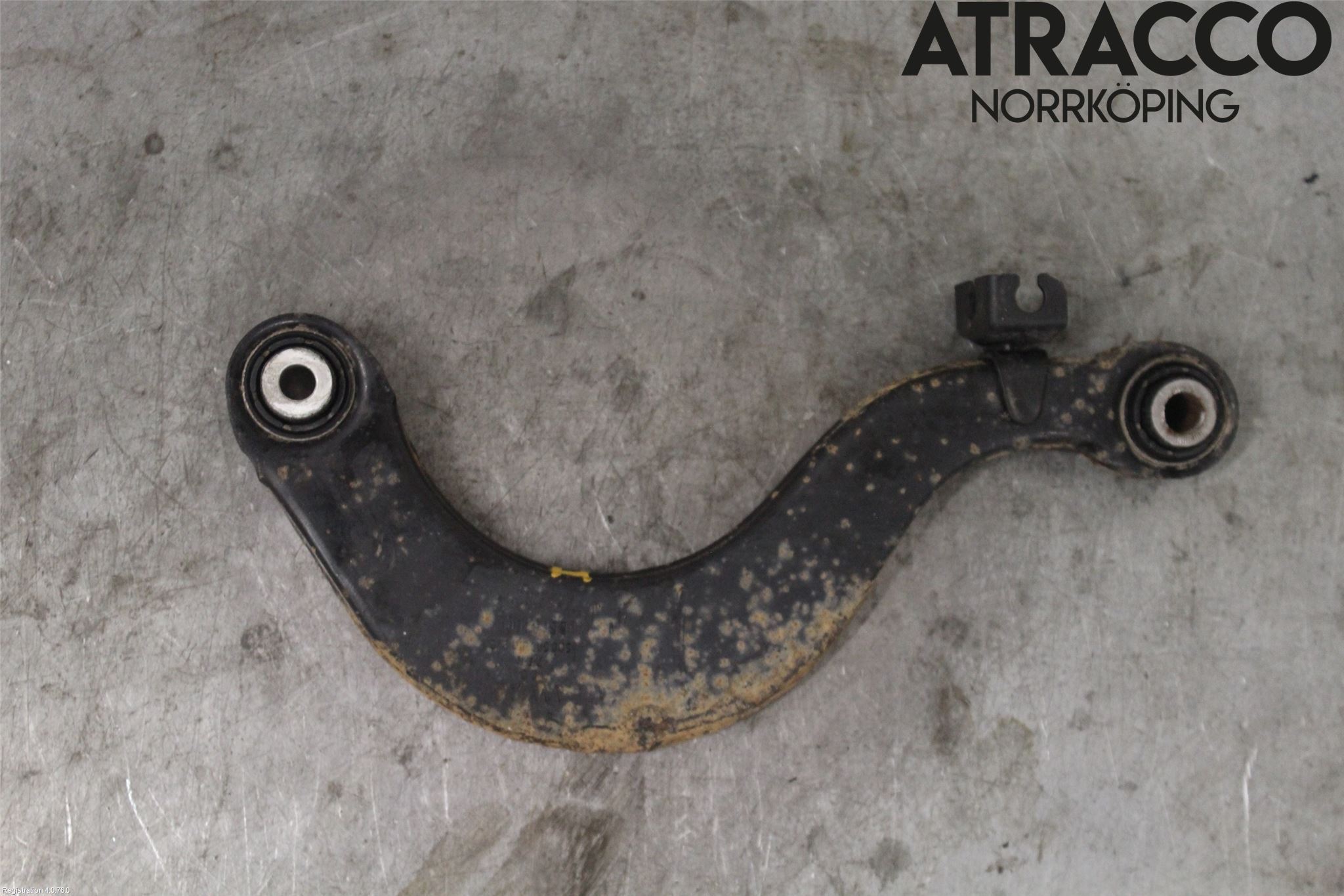 Volkswagen VW TIGUAN 07-16 Bärarm Bak Övre Höger