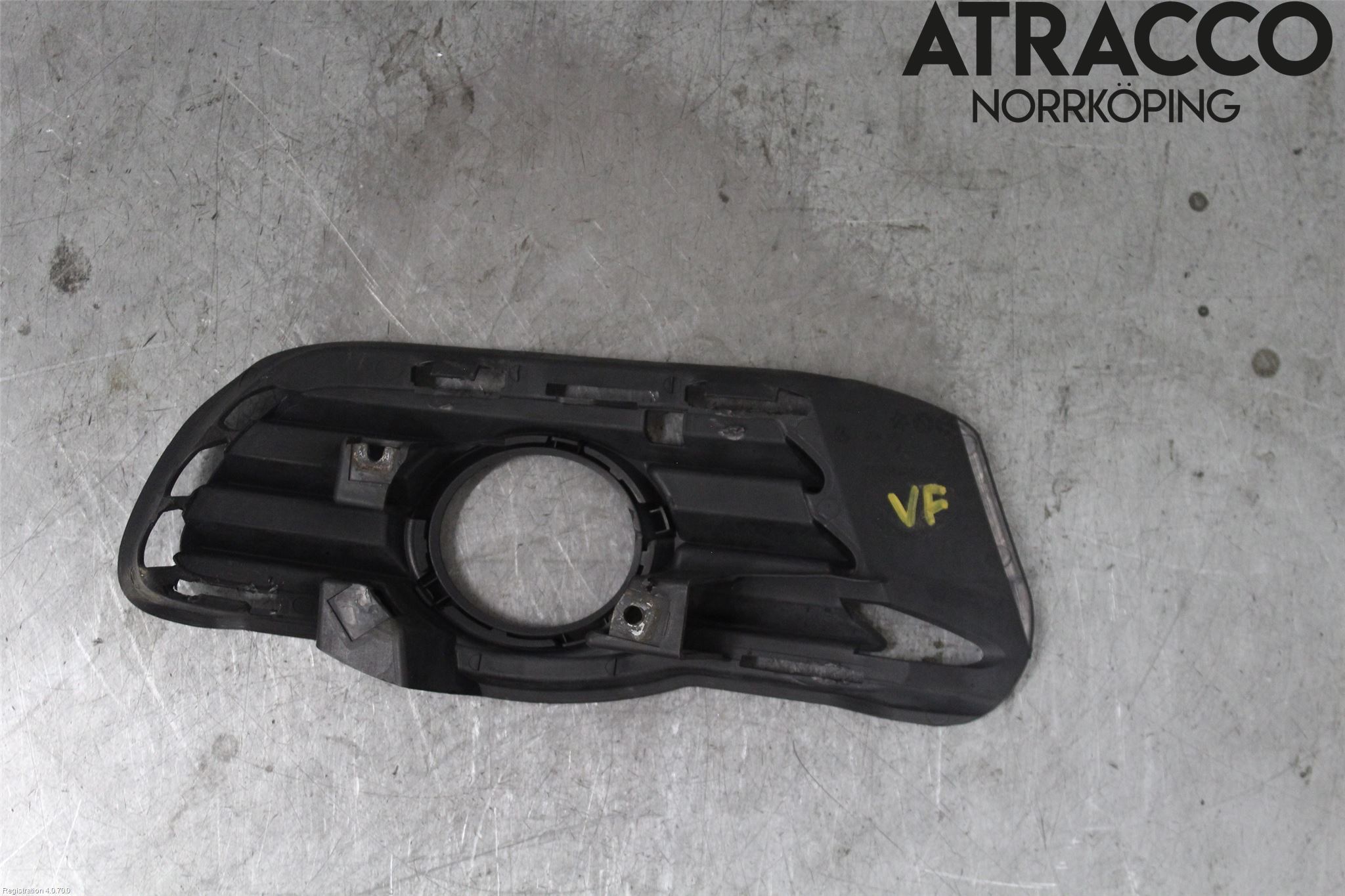 Mercedes-Benz MB C-KLASS (W204) 07-15 Dimljussarg Fram
