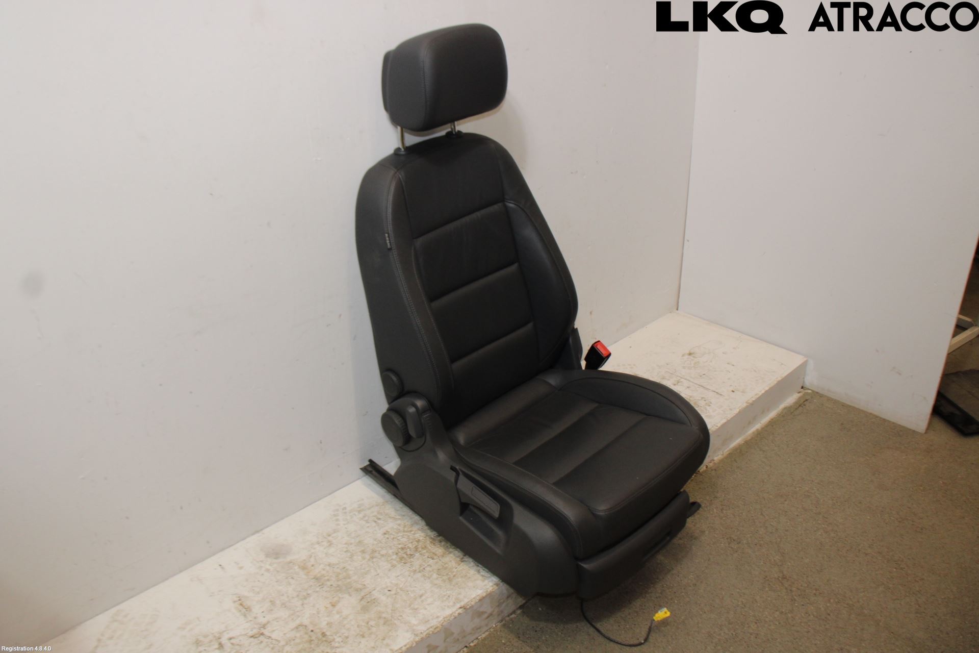 Volkswagen VW TOURAN 10-15 Inredning Stol Fram Hö