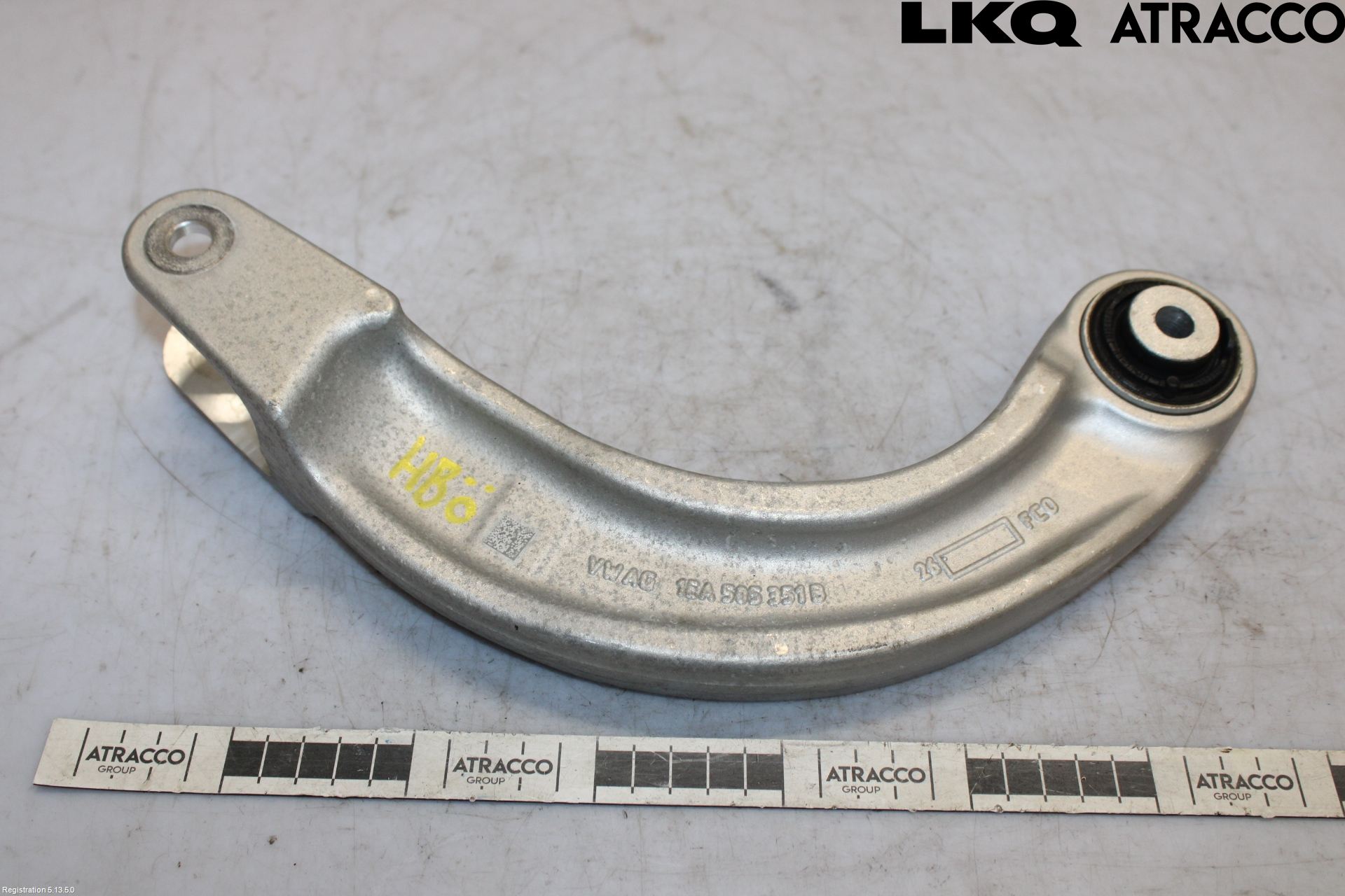 Volkswagen VW ID.7/TOURER 24- Bärarm Bak Övre Höger