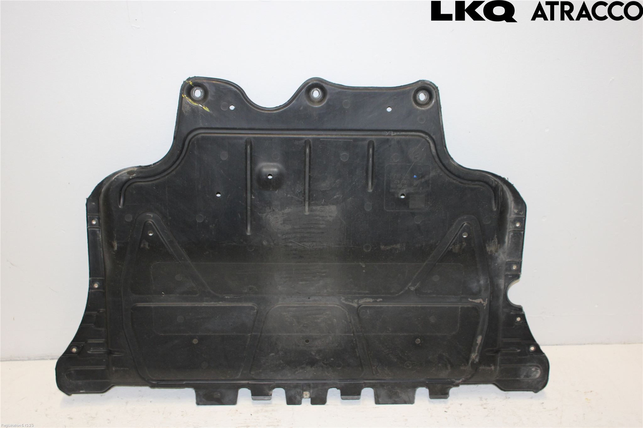 Volkswagen VW GOLF / E-GOLF VII 13-20 Hasplåt Plåt-Plast