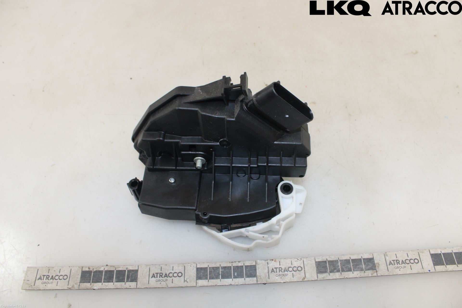 Ford FOCUS 11-14 Låskista-Dörrlås