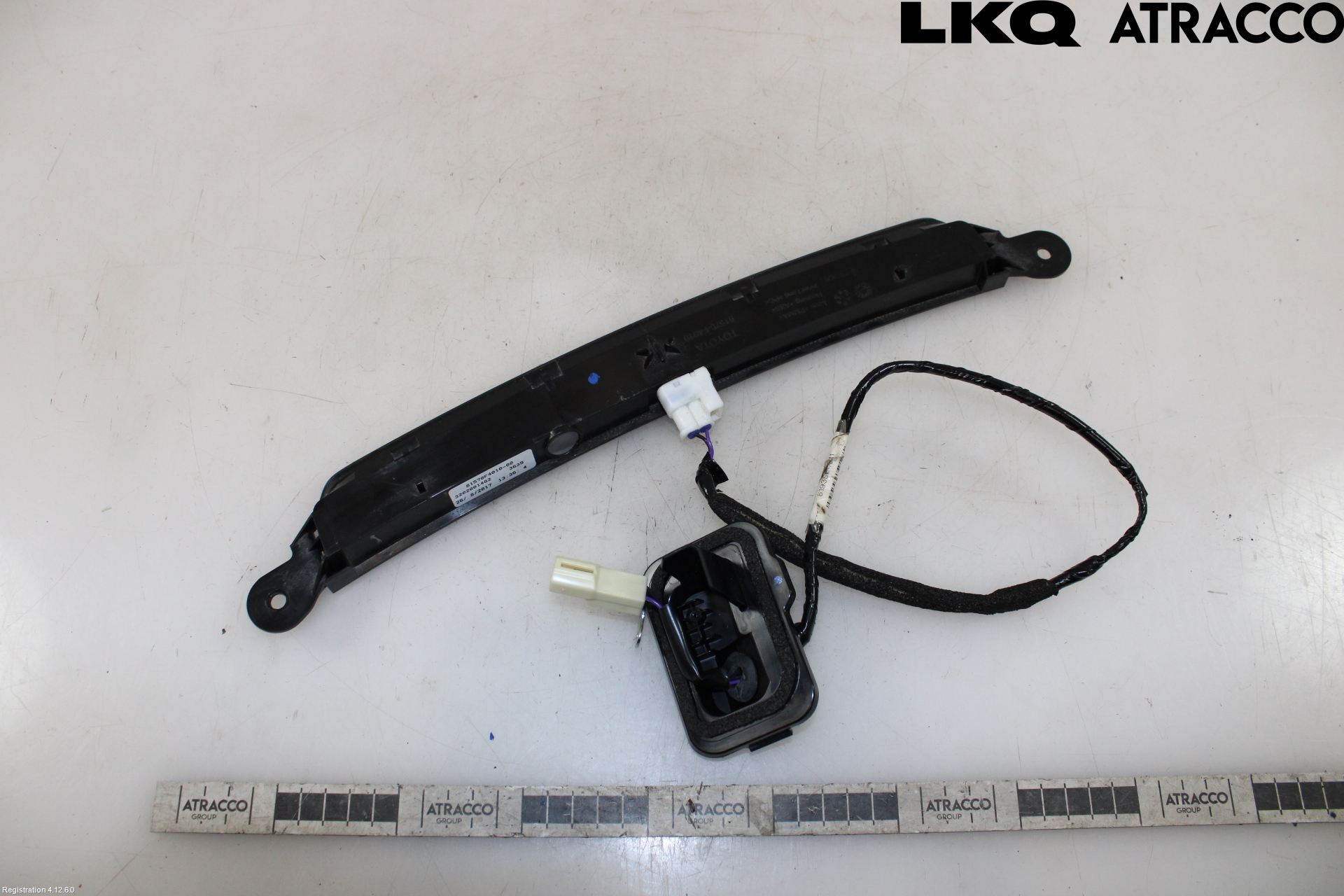 Toyota C-HR 16-23 Bromsljus Bakruta