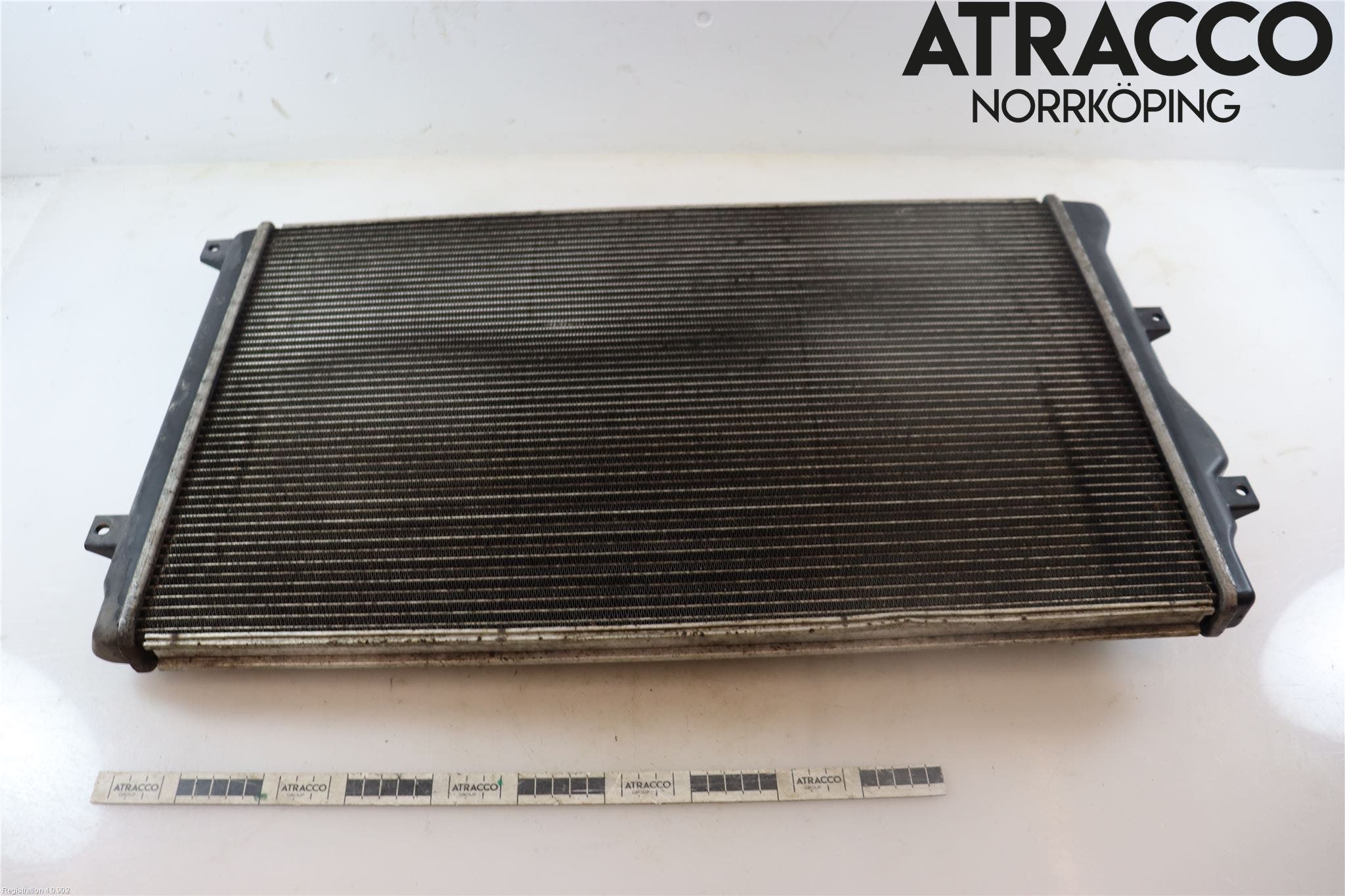 Volkswagen VW GOLF V 04-09 Kylare Aut