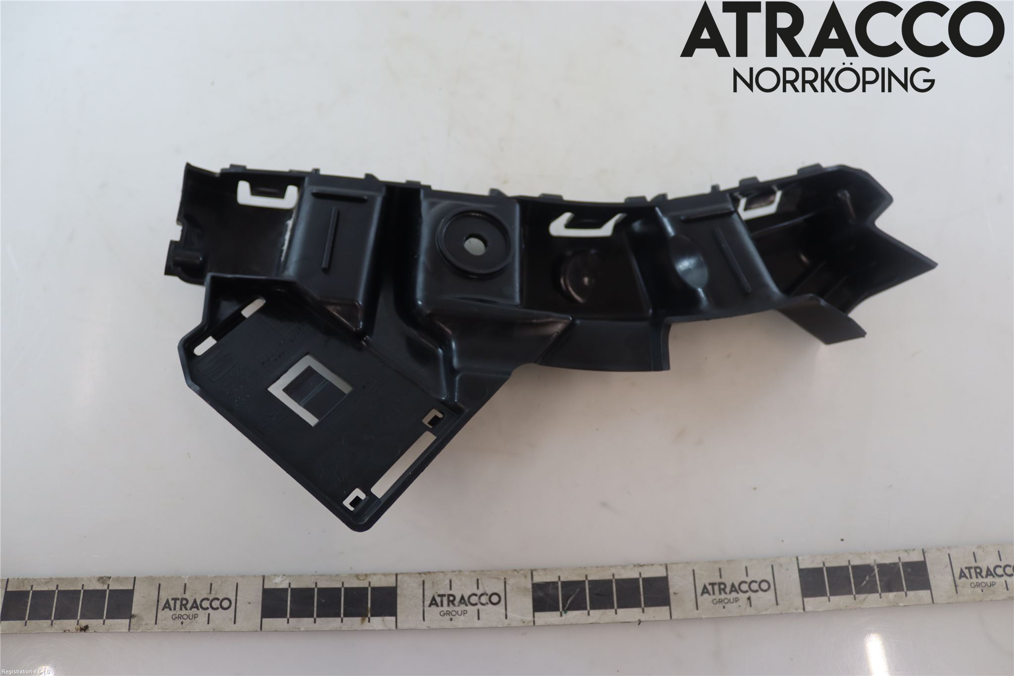 Seat LEON 13-20 Stötfångarfäste Bak Hö