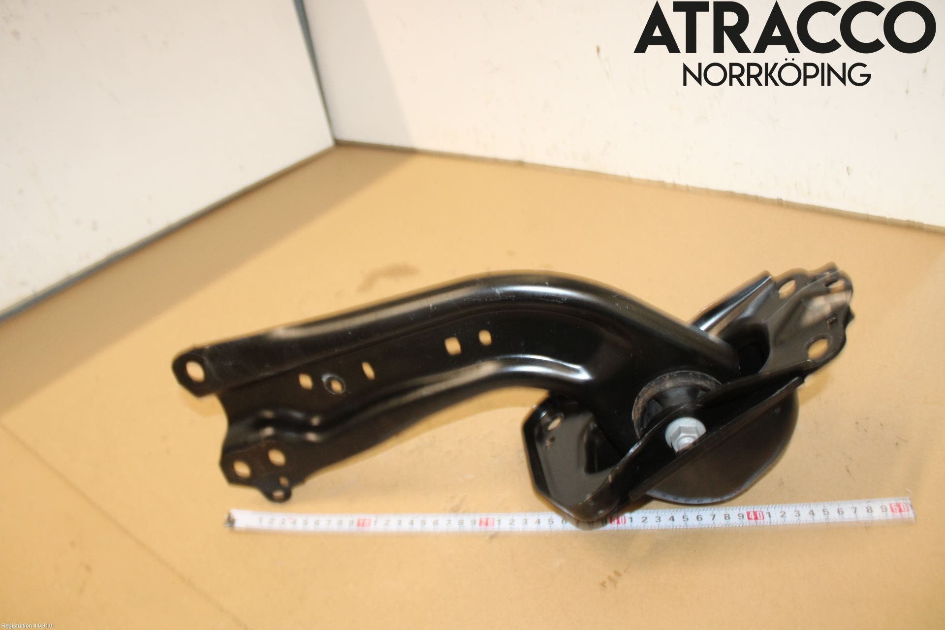 Toyota C-HR 16-23 Bärarm Bak Vänster