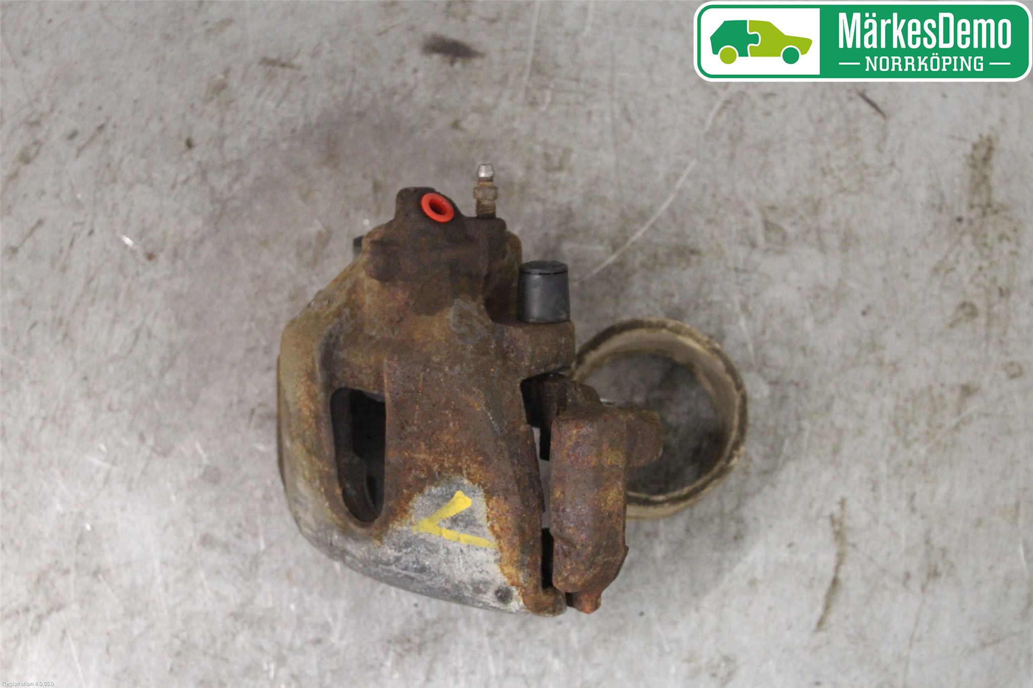 Ford FOCUS 08-11 Bromsok Fram Vänster