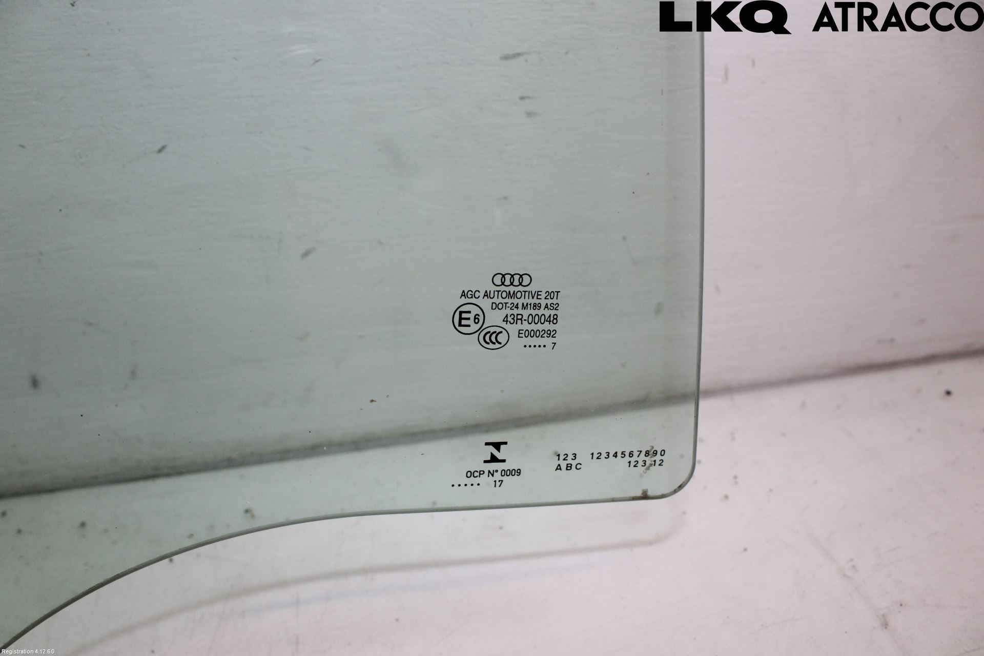 Audi Q3 8U 12-18 Dörruta Bak Höger