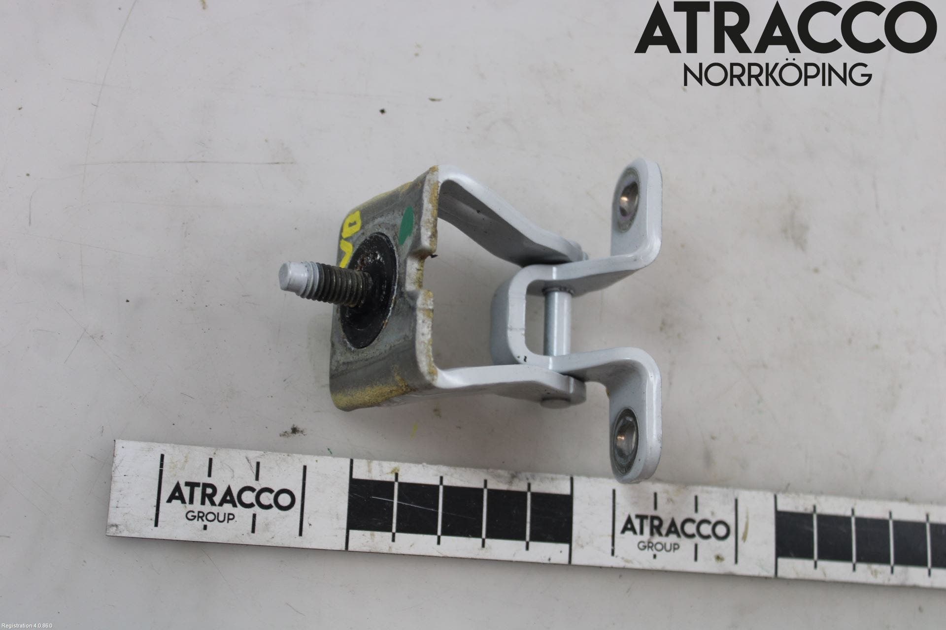 Seat LEON 13-20 Bakluckegångjärn Vä