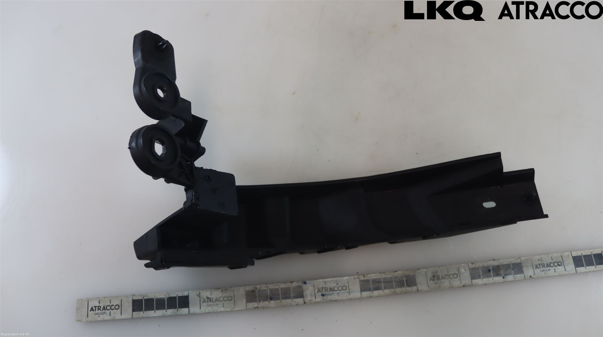 Jaguar F-PACE Stötfångarfäste Bak Hö