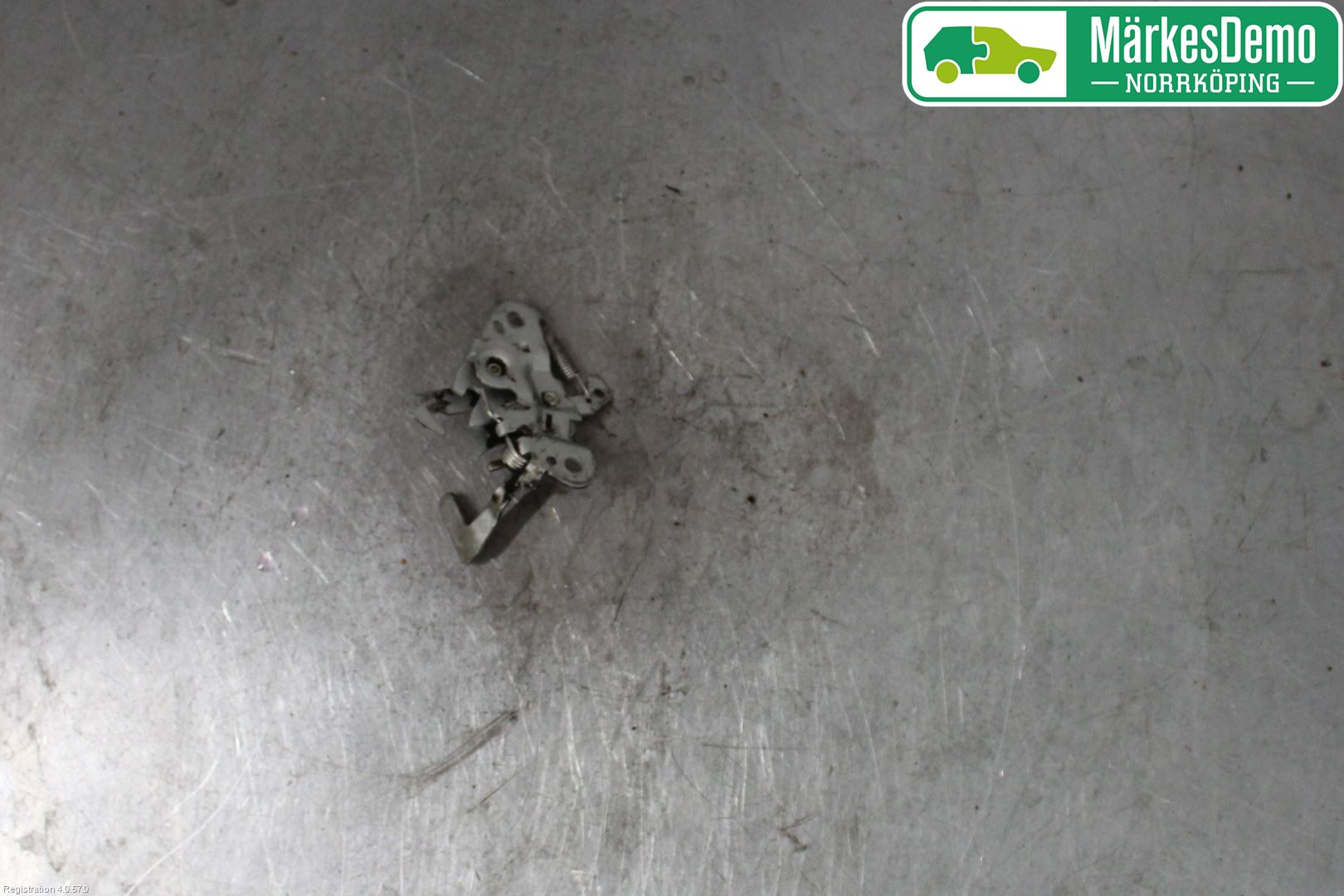 Citroen BERLINGO  03-07 Huvlås