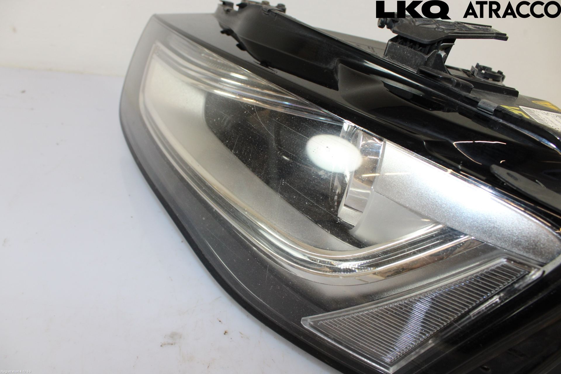 Audi A4 12-15 Strålkastare Vänster