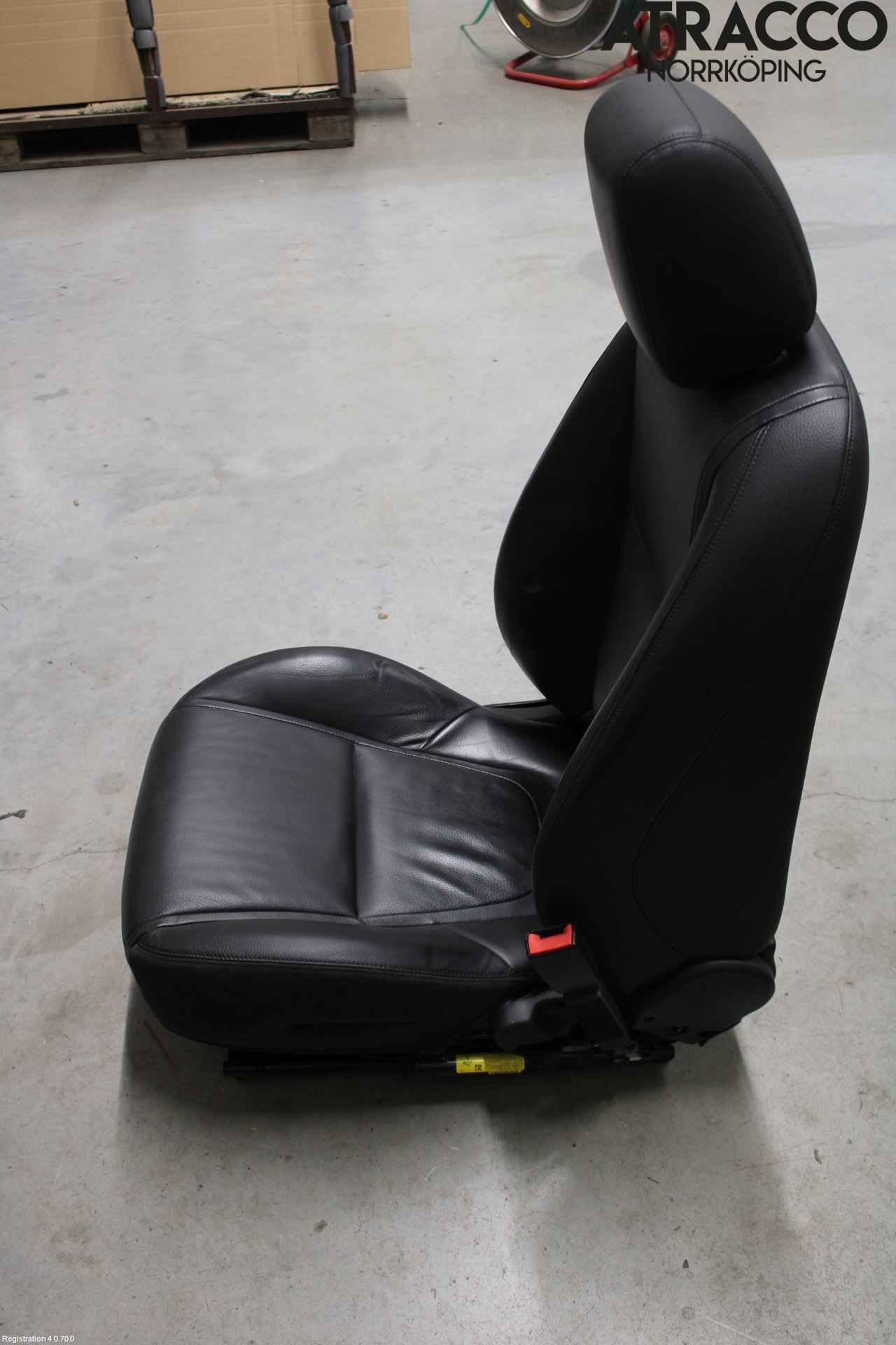 Jaguar XF 08-15 Inredning Stol Fram Hö