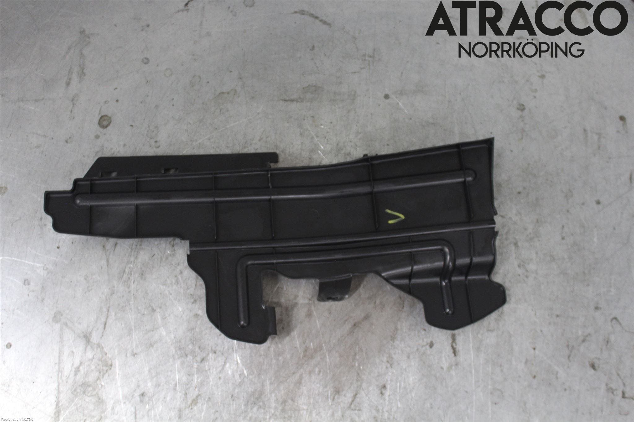 Toyota COROLLA VERSO 04-07 Deflektor Plåt-Plast Kylning