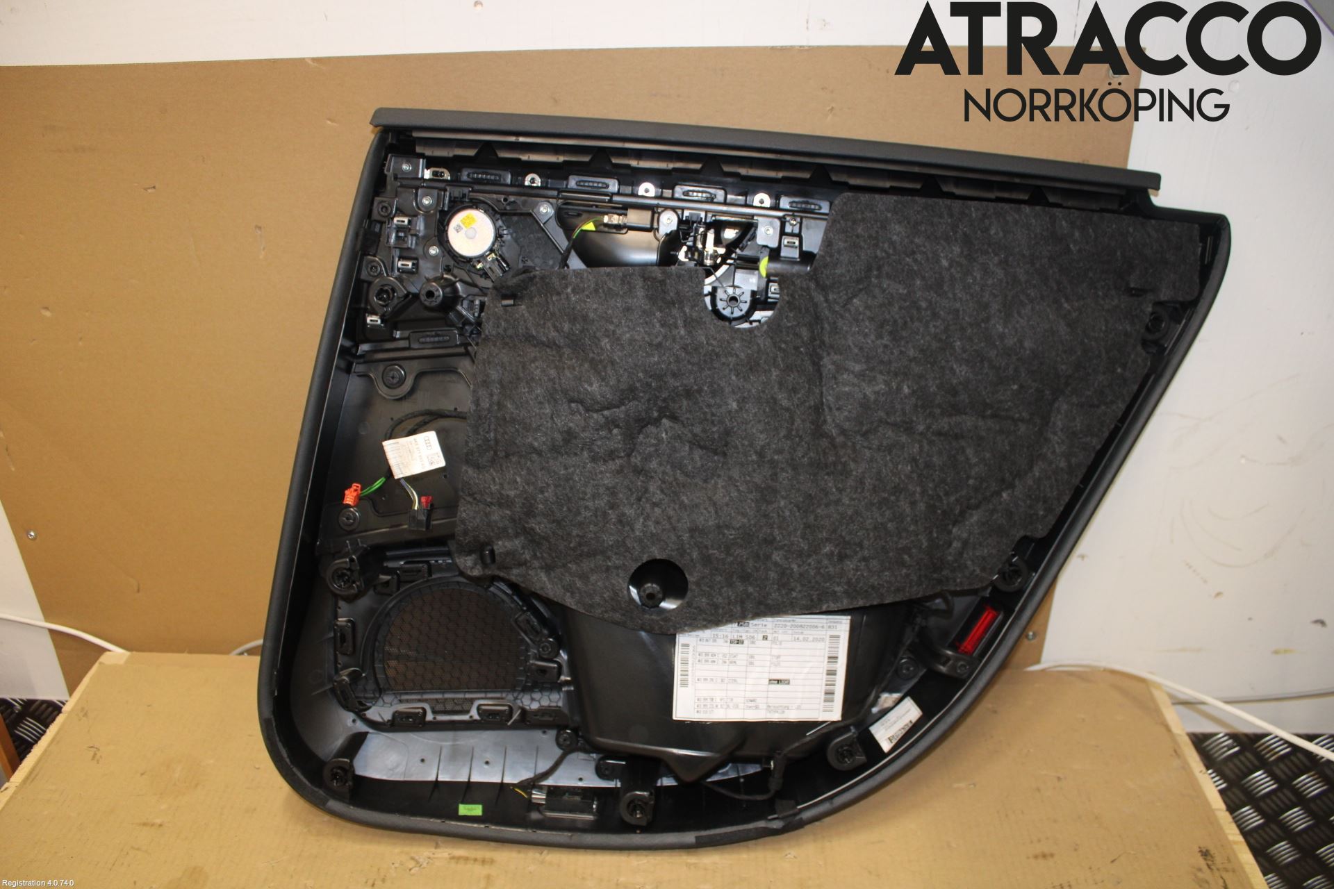 Audi A6 F2/C8 19- Dörrklädsel Vä