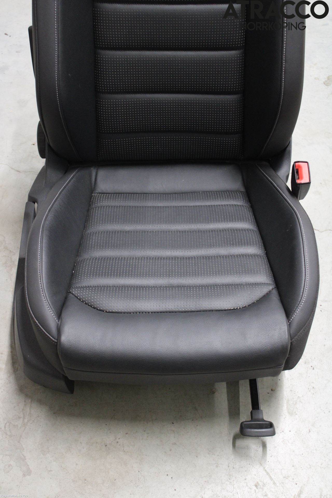 Volkswagen VW GOLF / E-GOLF VII 13-20 Inredning Stol Fram Hö