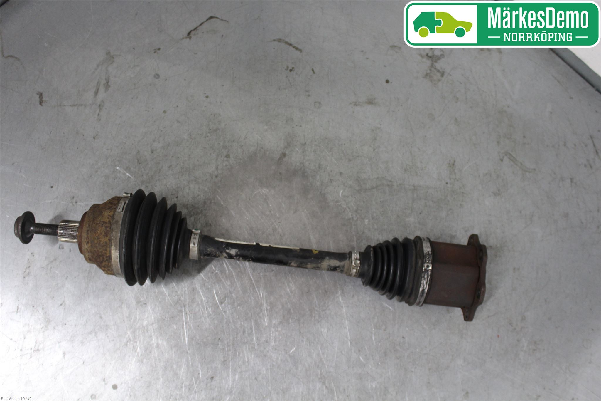 Audi A6/S6     05-11 Drivaxel Fram Vänster