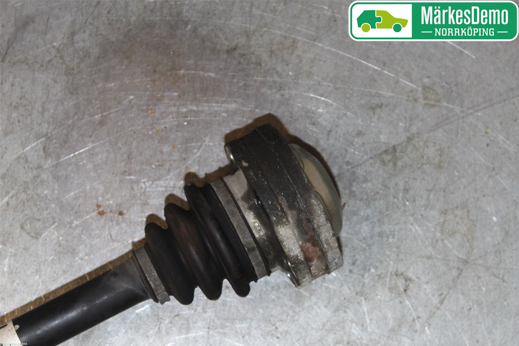 Maserati  Drivaxel Bak Vänster