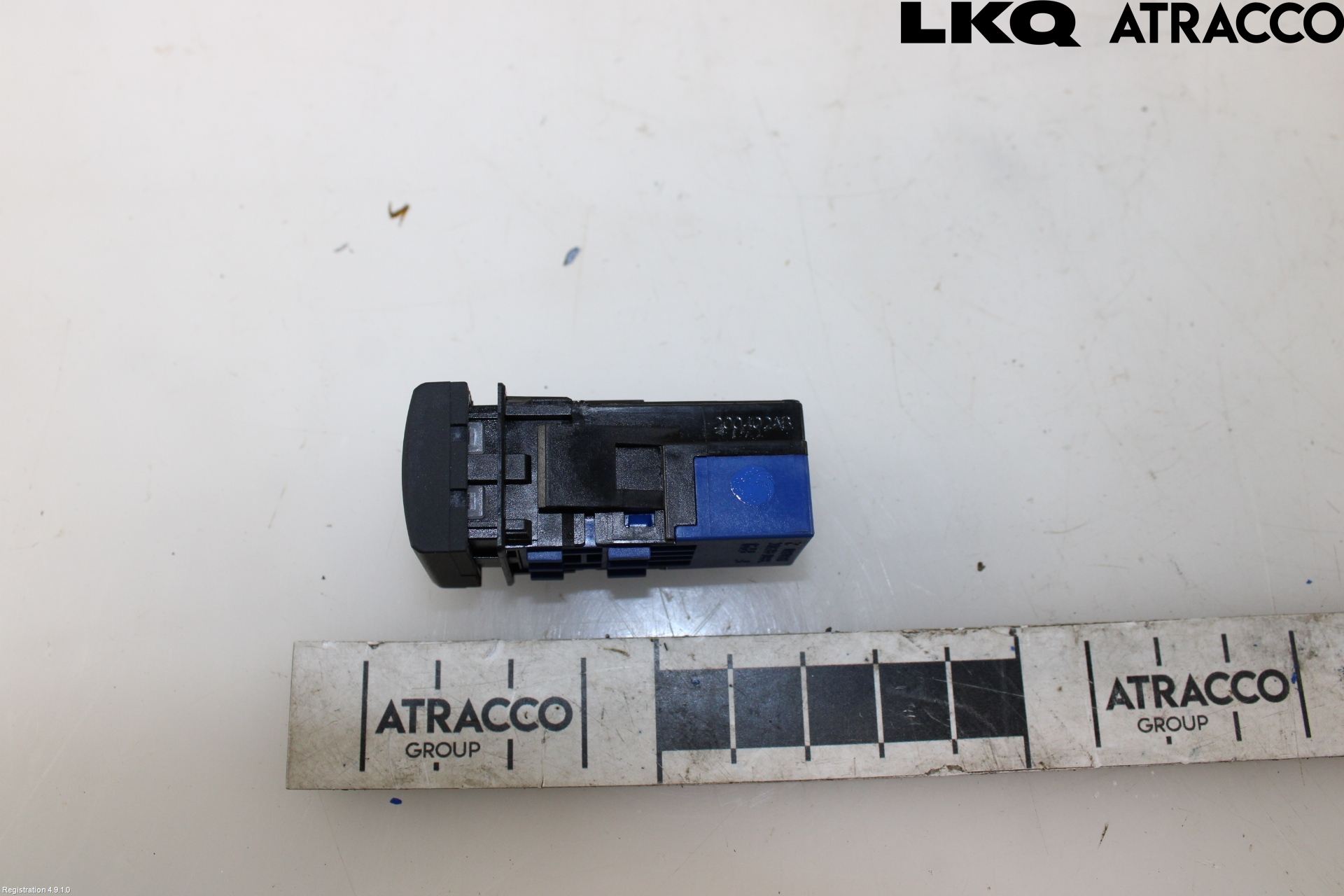 Toyota COROLLA 19- Strömställare Övrigt