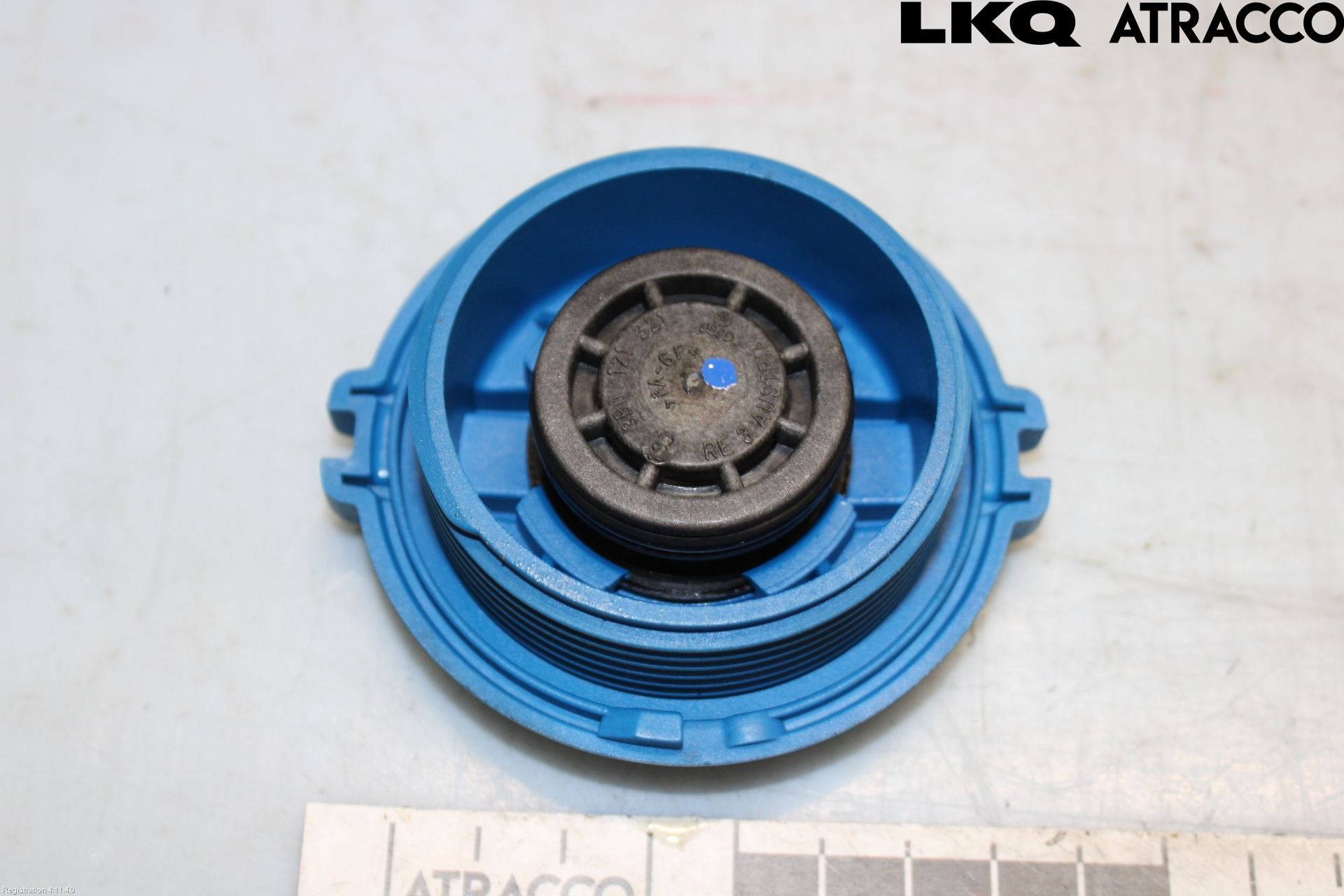 Volkswagen VW JETTA V 06-10 Expansionstank Lock