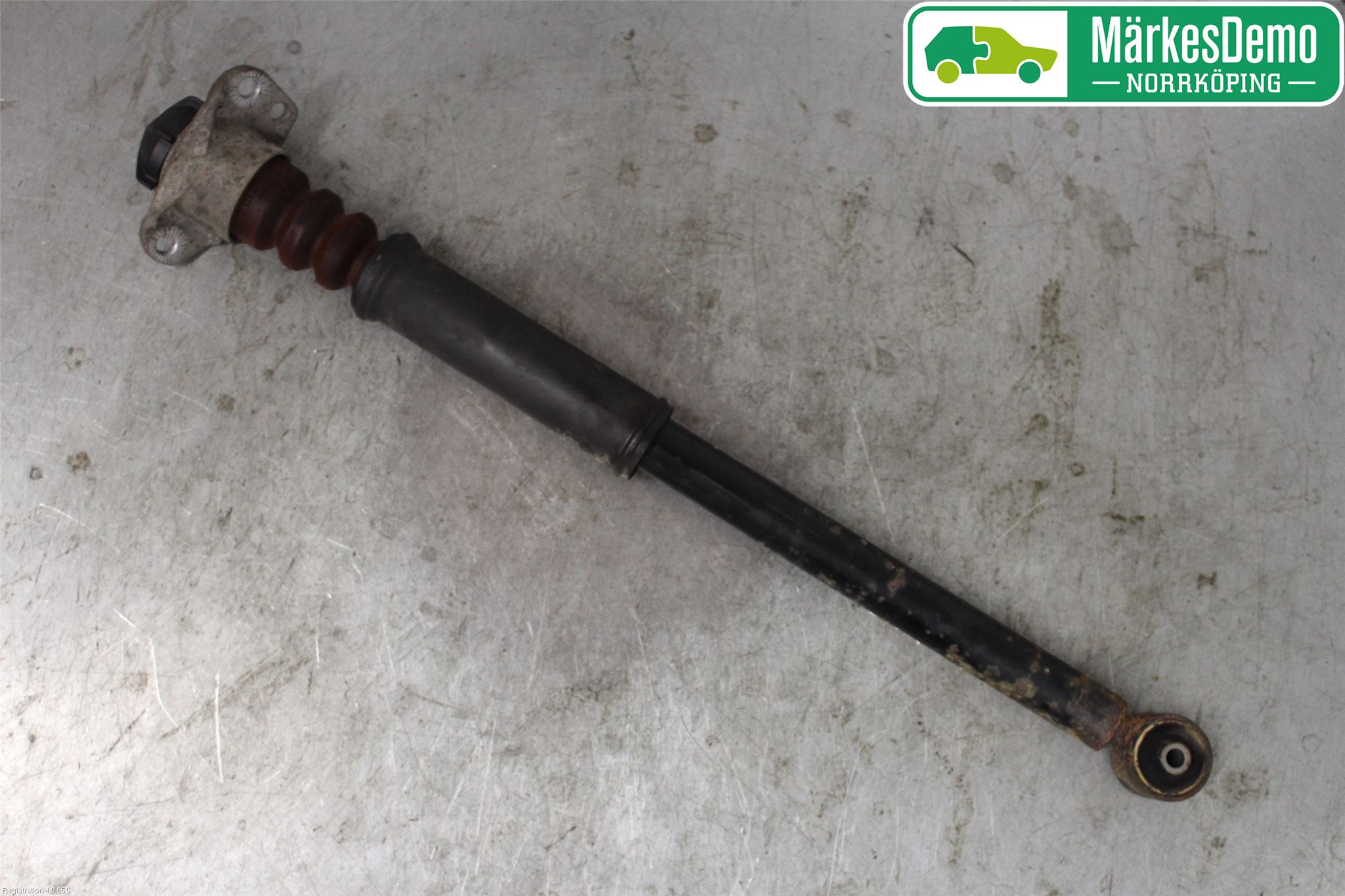 Volkswagen VW POLO 10-17 Stötdämpare Bak