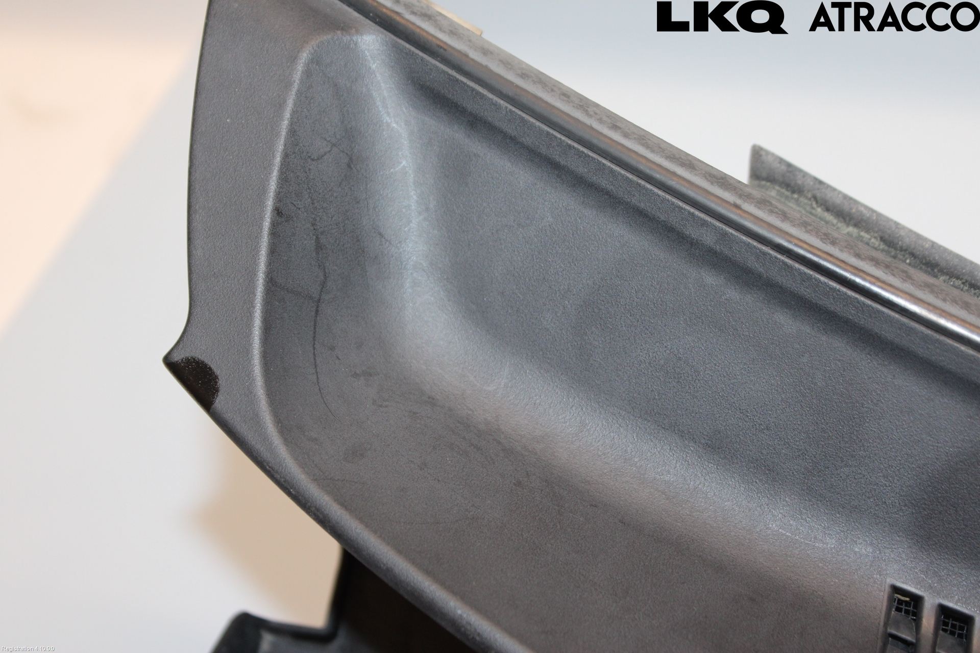 Toyota AVENSIS 16-18 Torpedplåt-Torpedplast