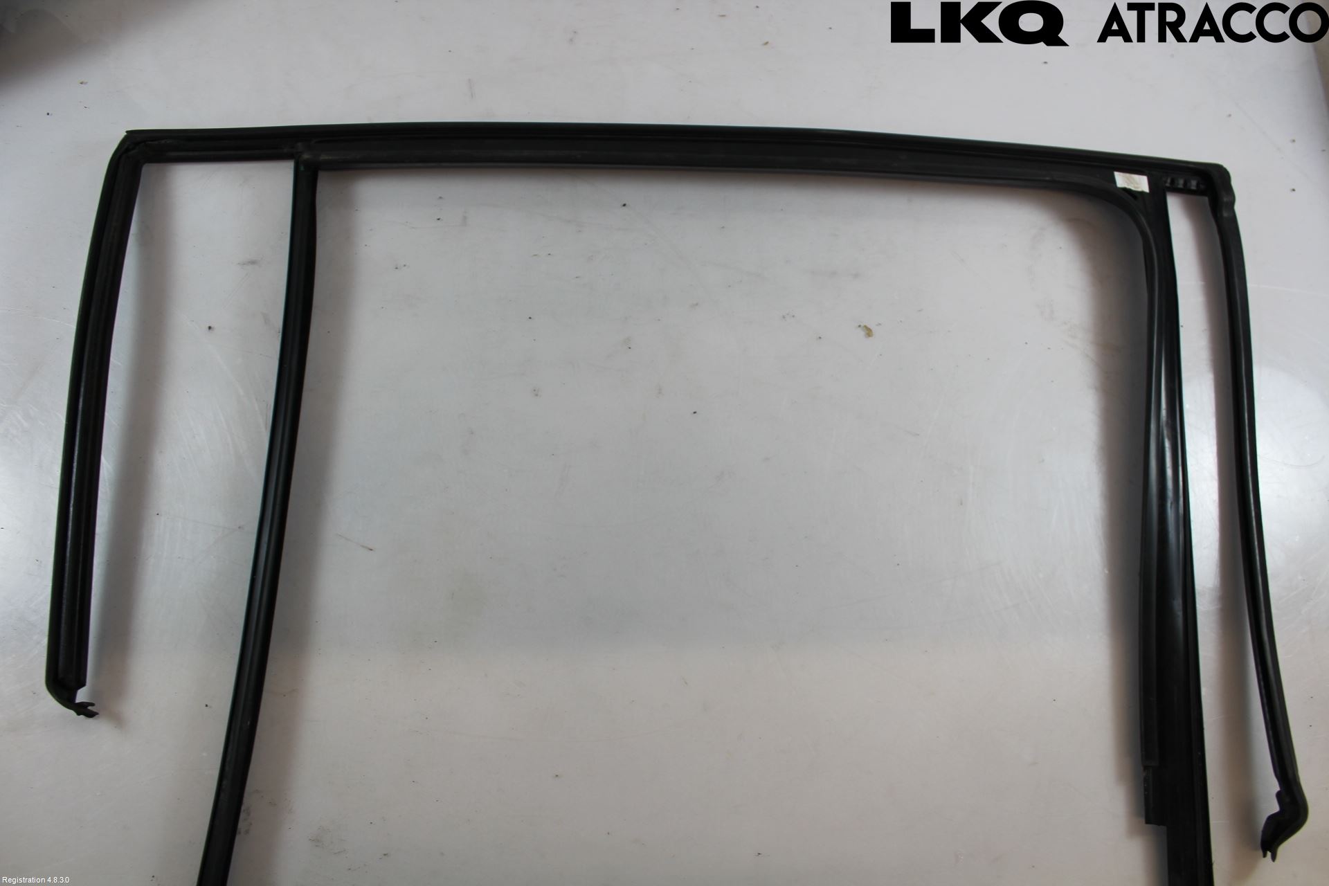 Volkswagen VW TIGUAN 16-24 List Vä