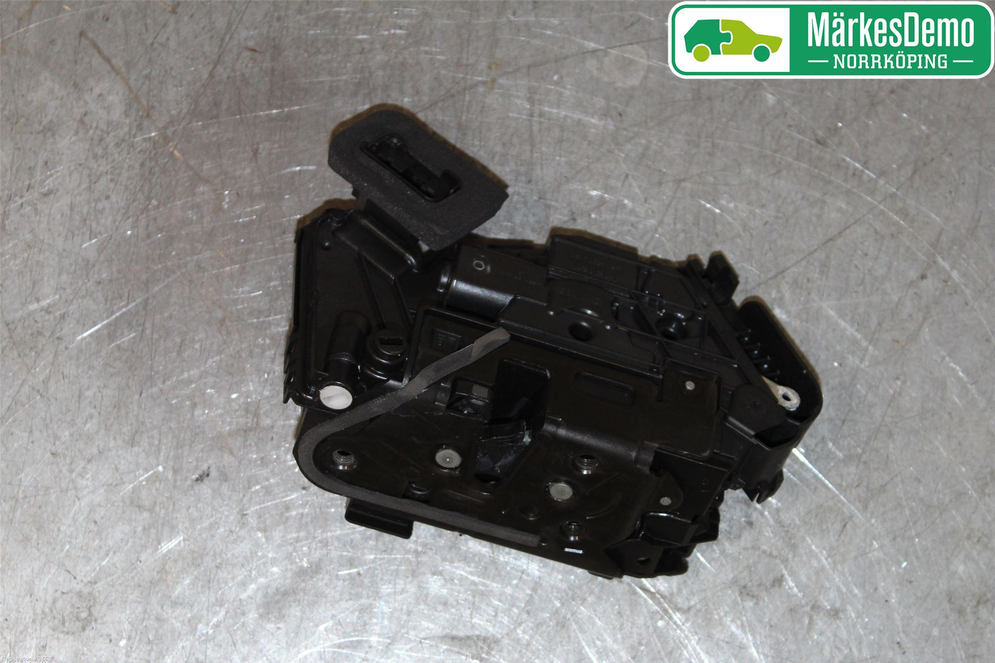 Skoda OCTAVIA (5E) 13-20 Låskista-Dörrlås