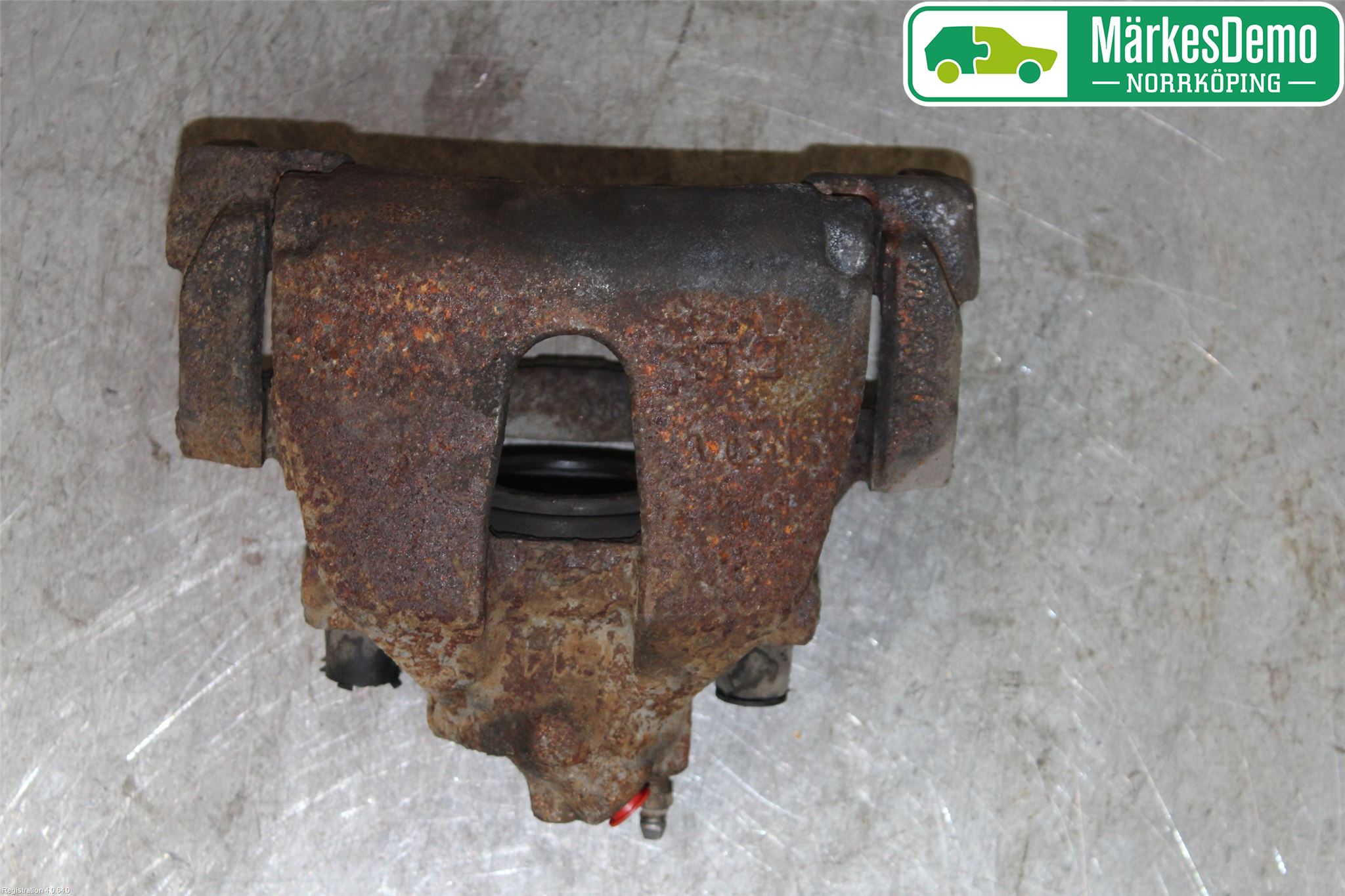 Volvo V40 12-19 Bromsok Fram Höger