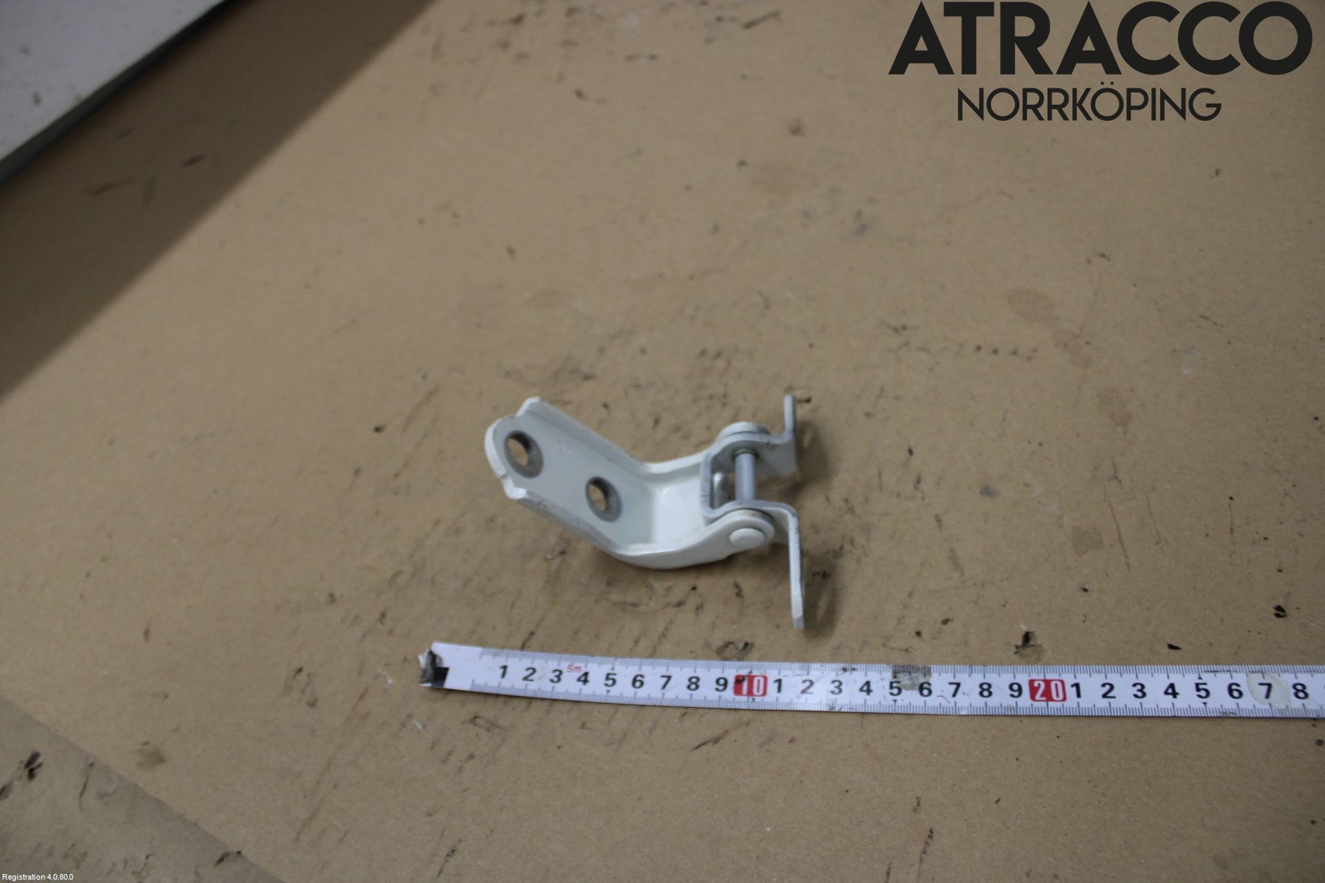 Toyota RAV4 19- Dörrgångjärn