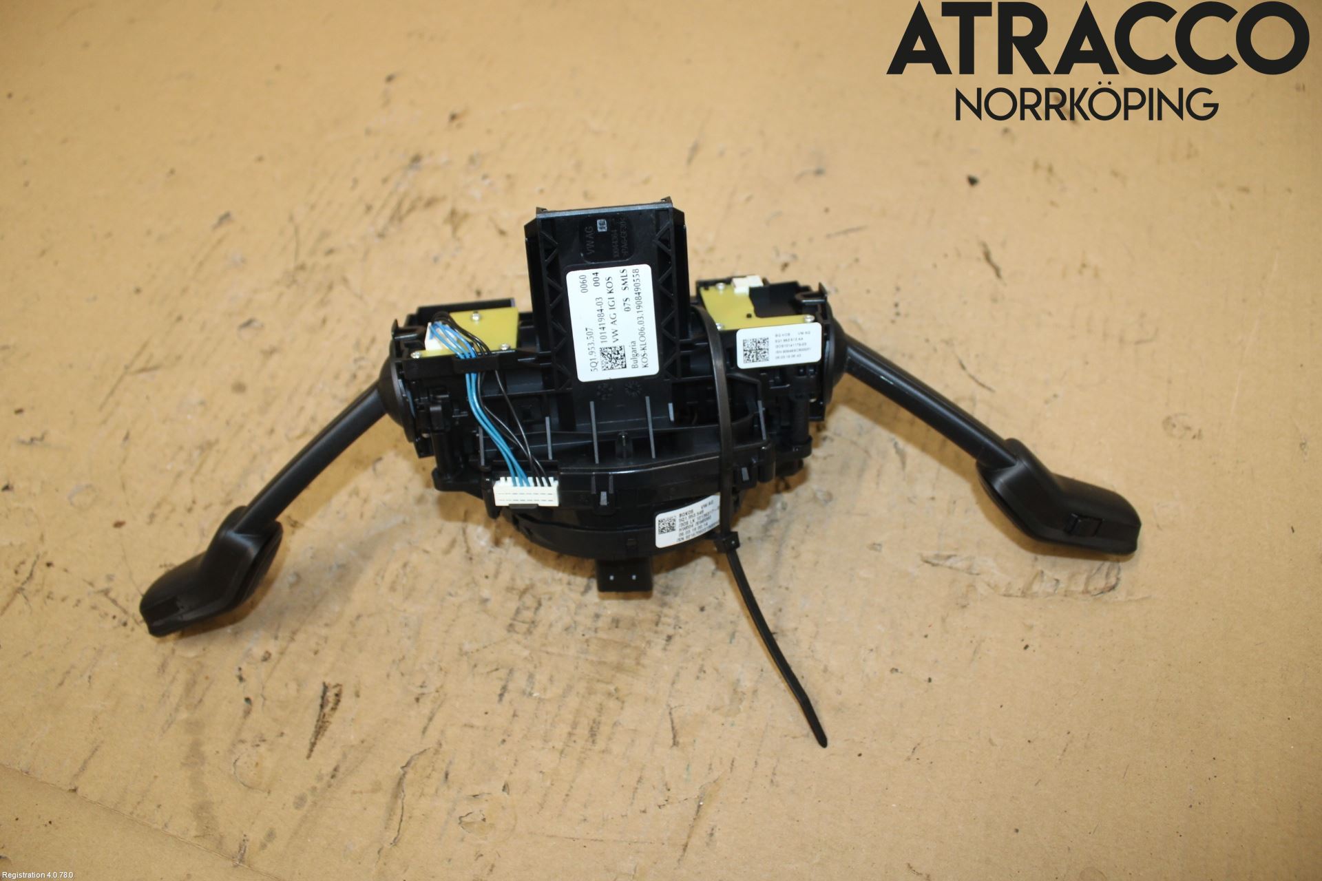 Volkswagen VW GOLF / E-GOLF VII 13-20 Spakcentral