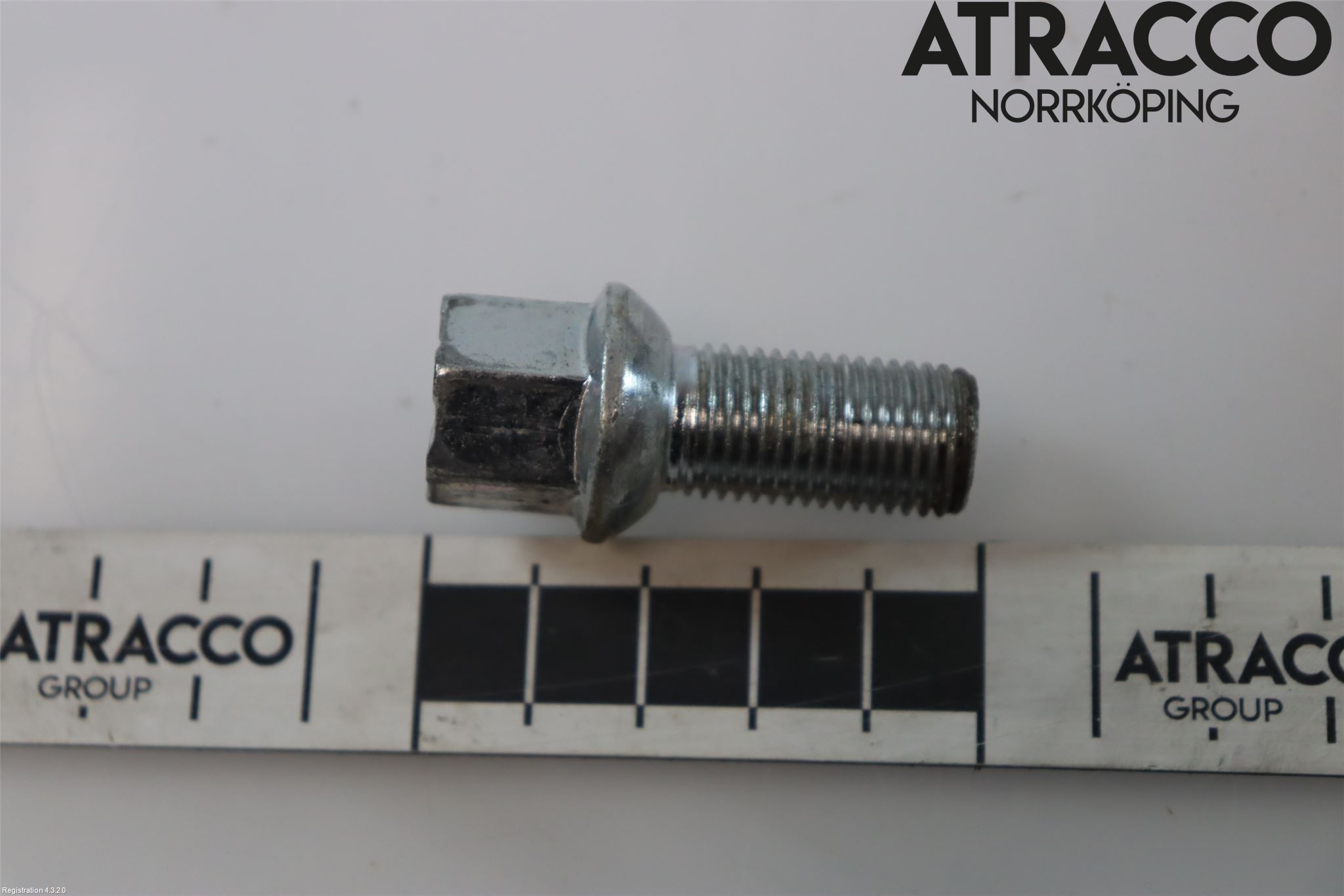 Seat ARONA Hjulmutter-Bult-Sats