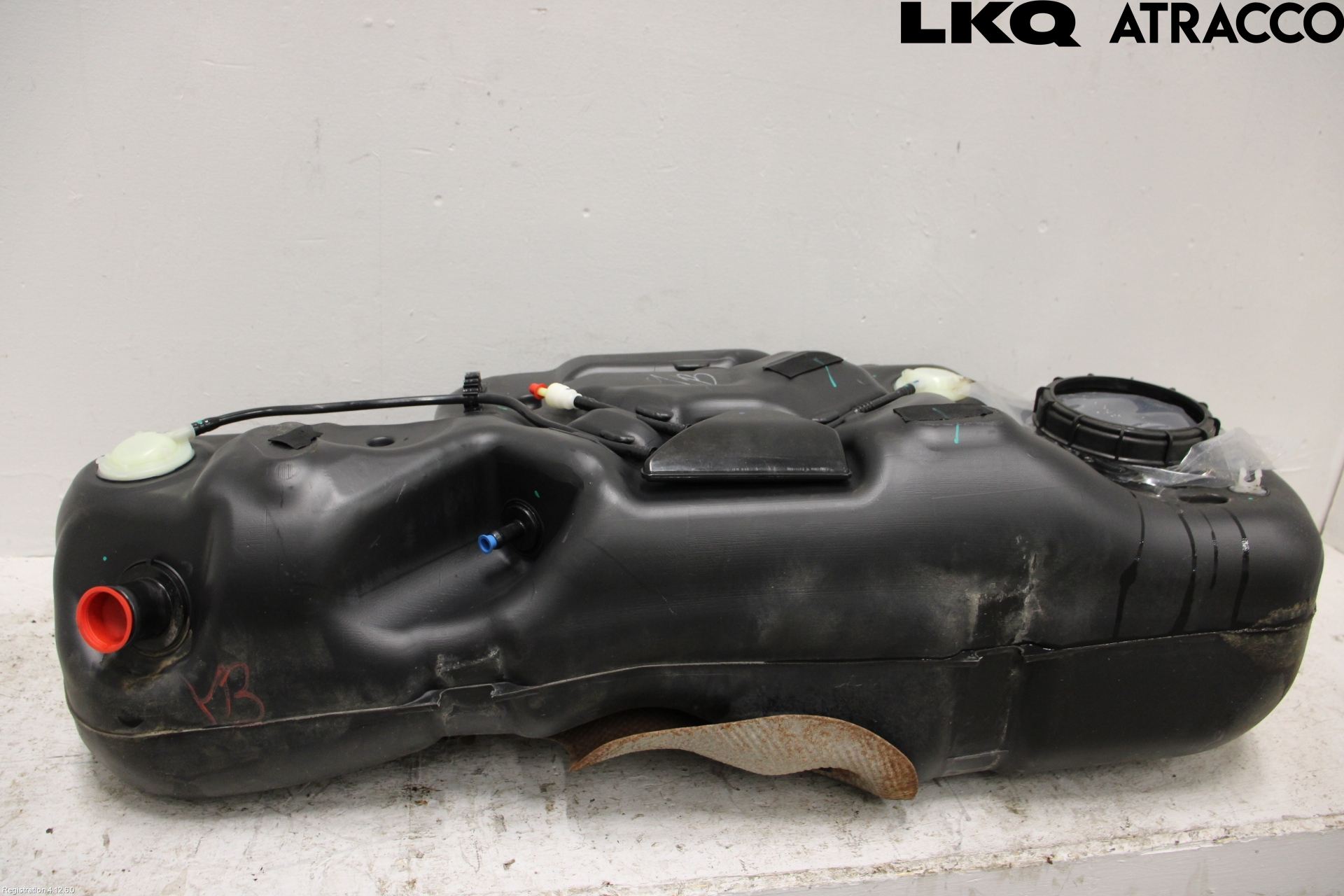 Suzuki SX4 10-13 Bränsletank