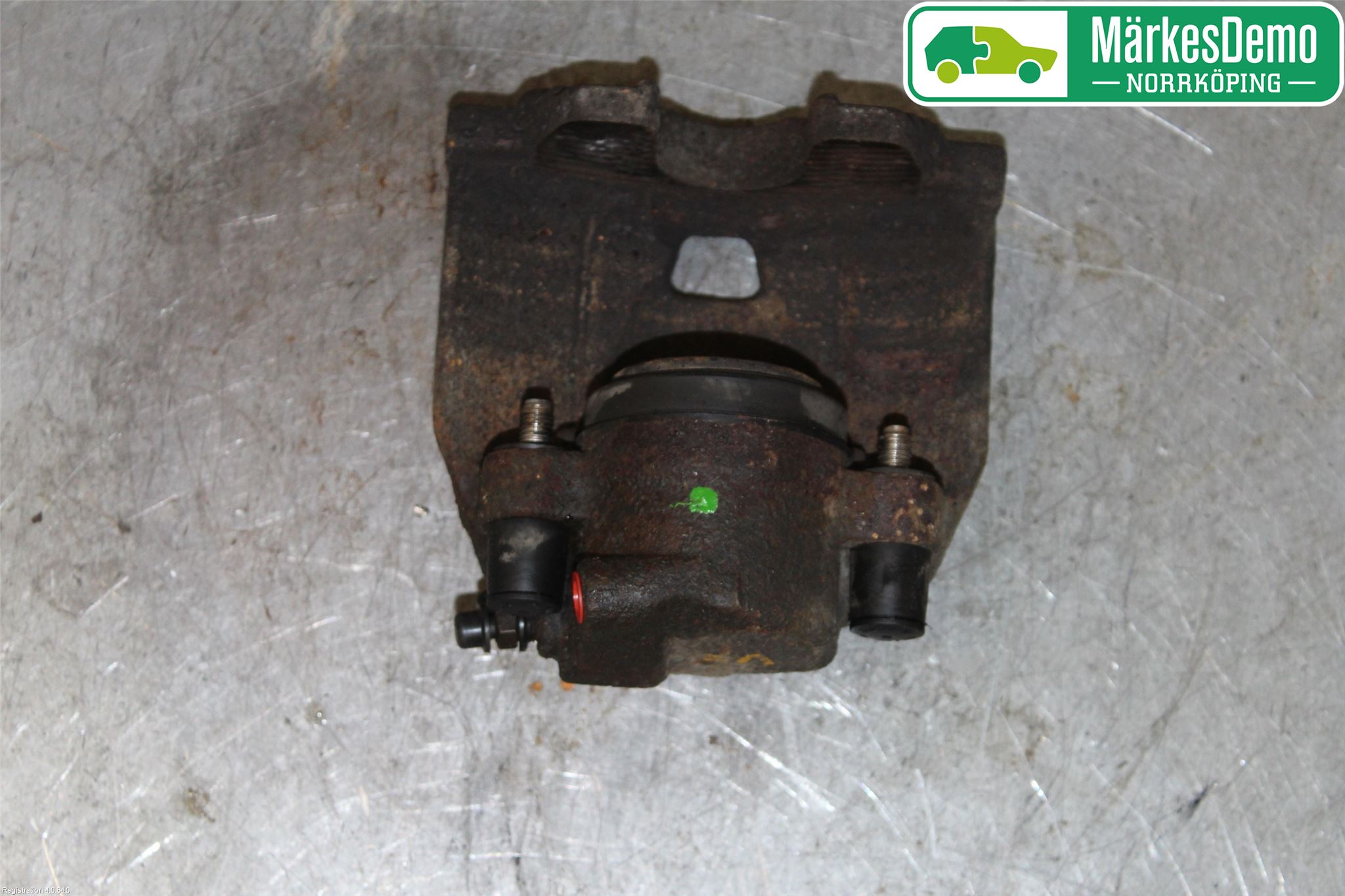 Audi A4 12-15 Bromsok Fram Vänster