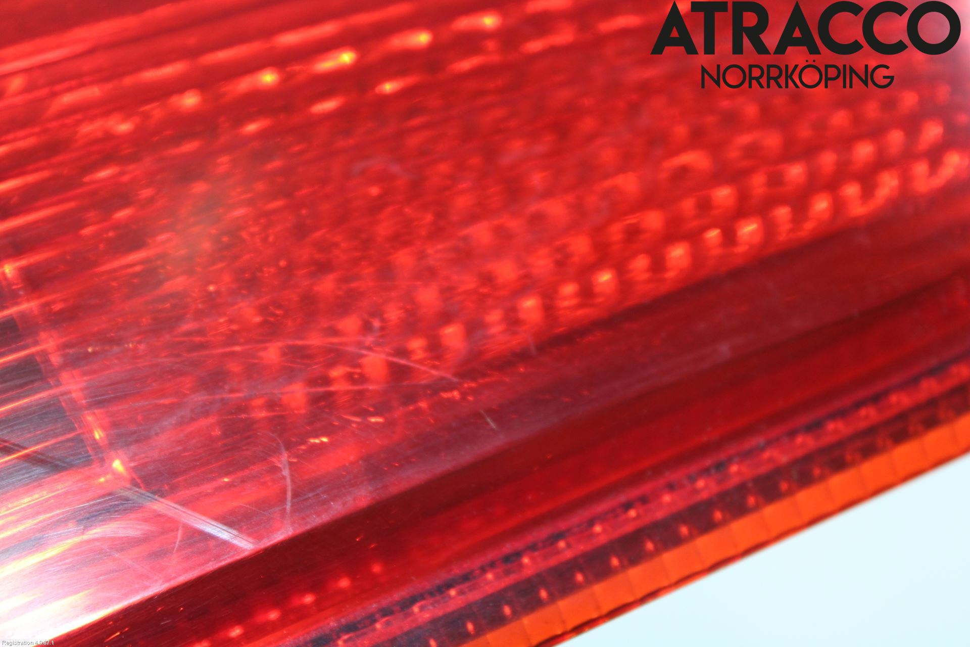 Ford FOCUS     04-07 Bakljus Höger