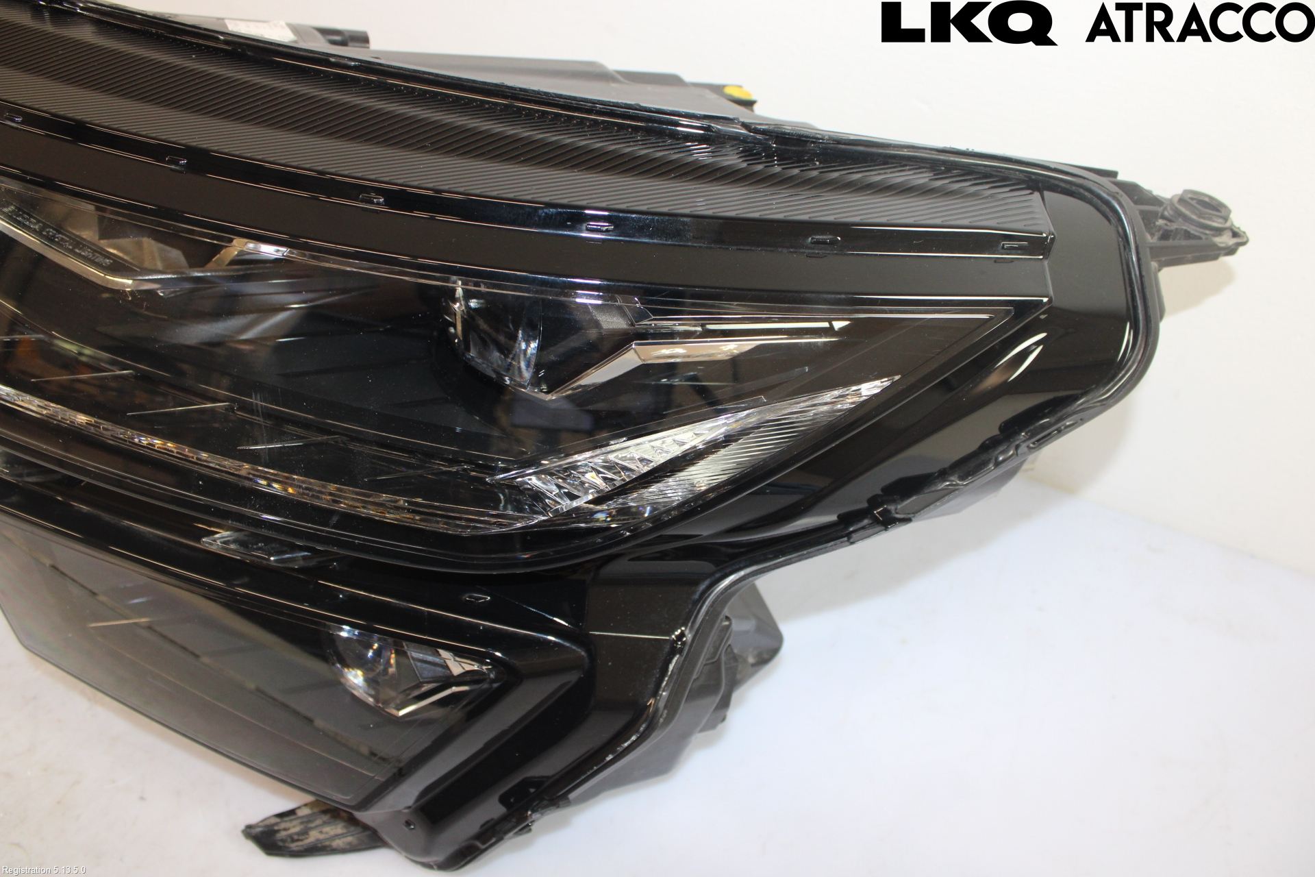 Skoda KODIAQ 17-24 Strålkastare Vänster