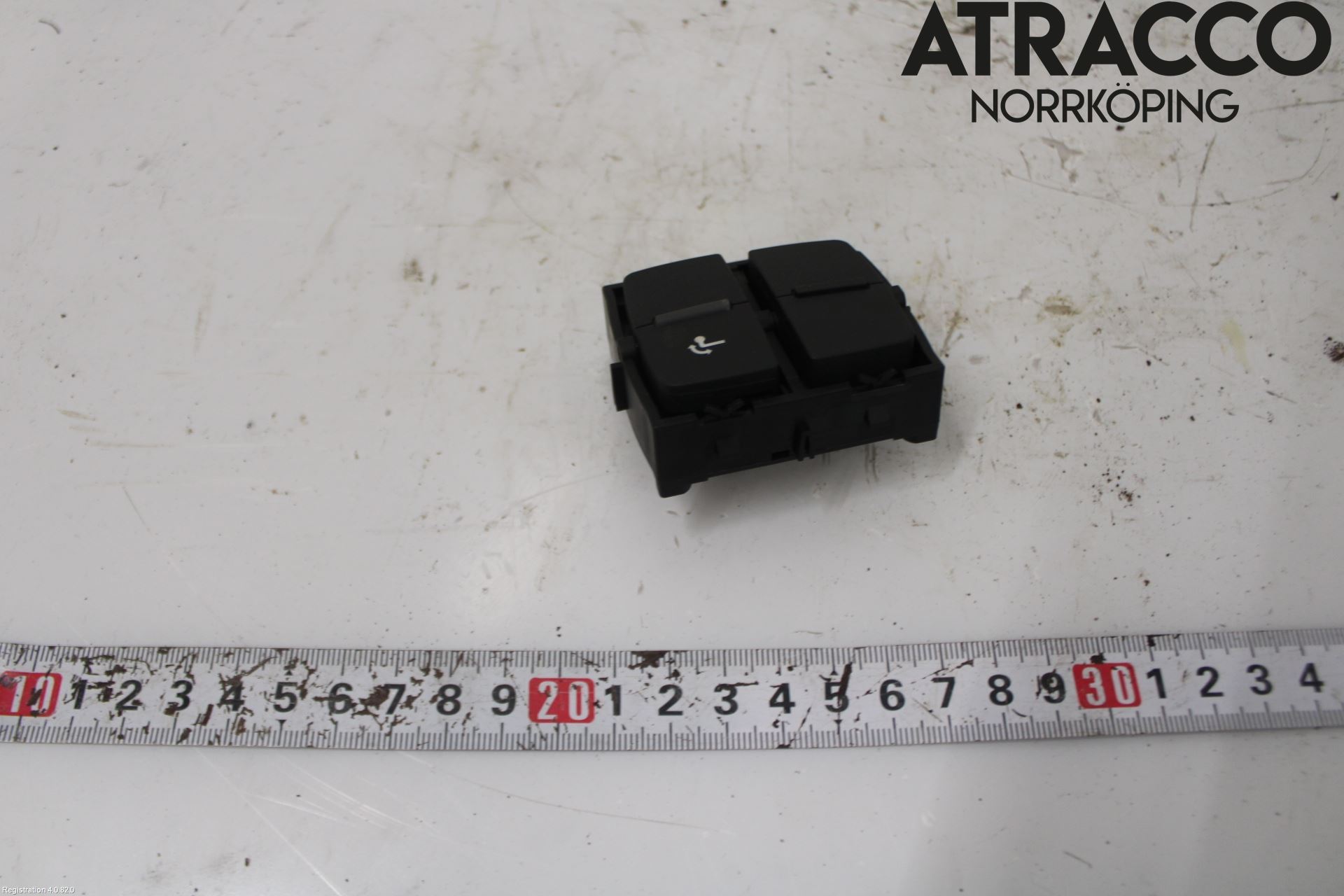 Audi Q5/SQ5 17- Strömställare Dragkrok