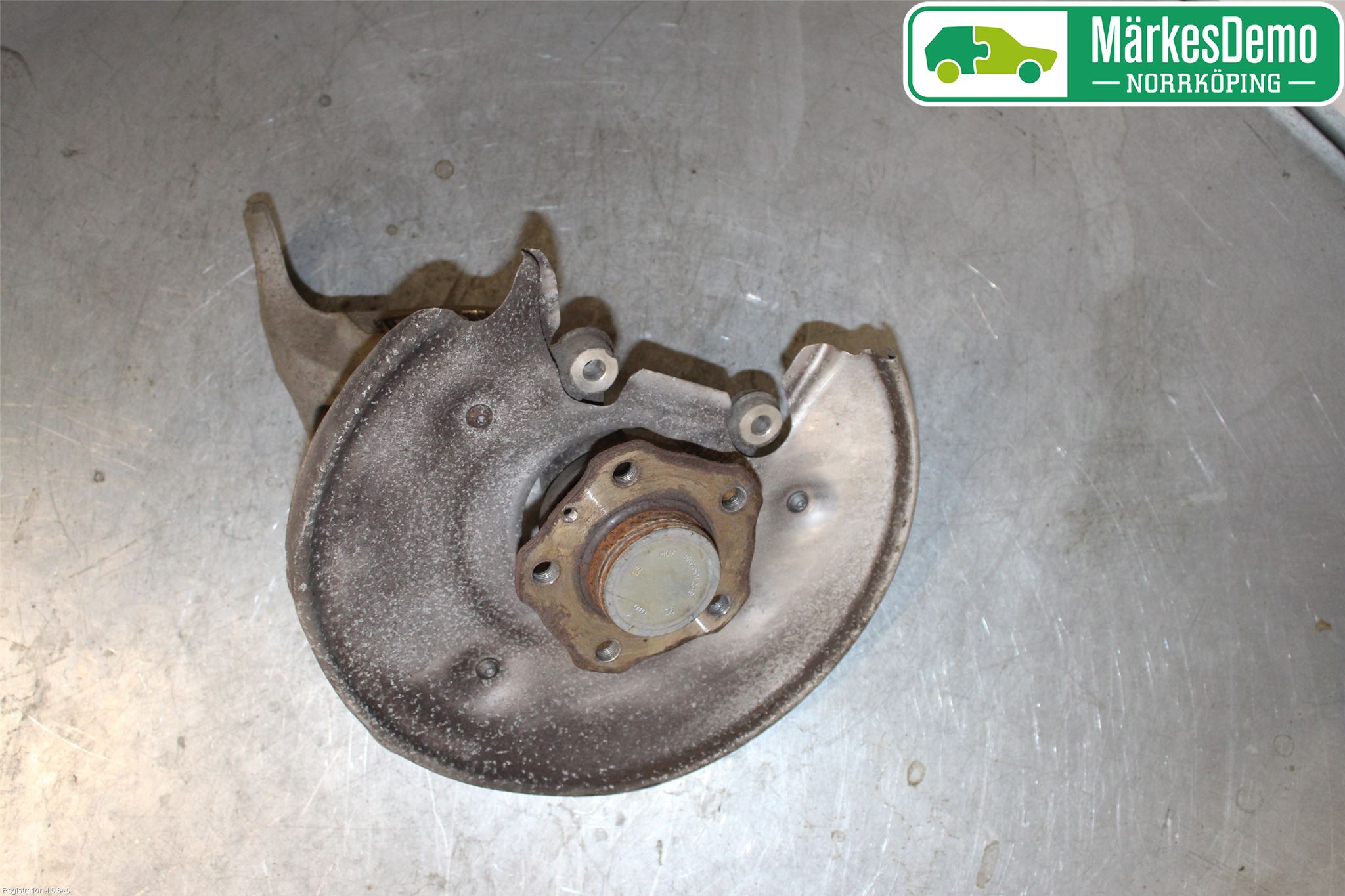 Audi A5 07-16 Hjullagerhus-Spindel Vä B